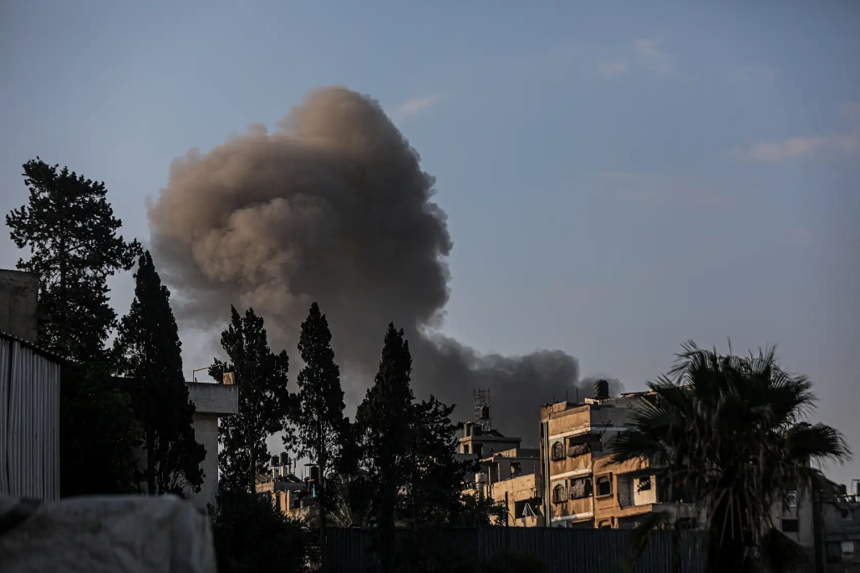 Gazze'ye yönelik saldırılar sürüyor