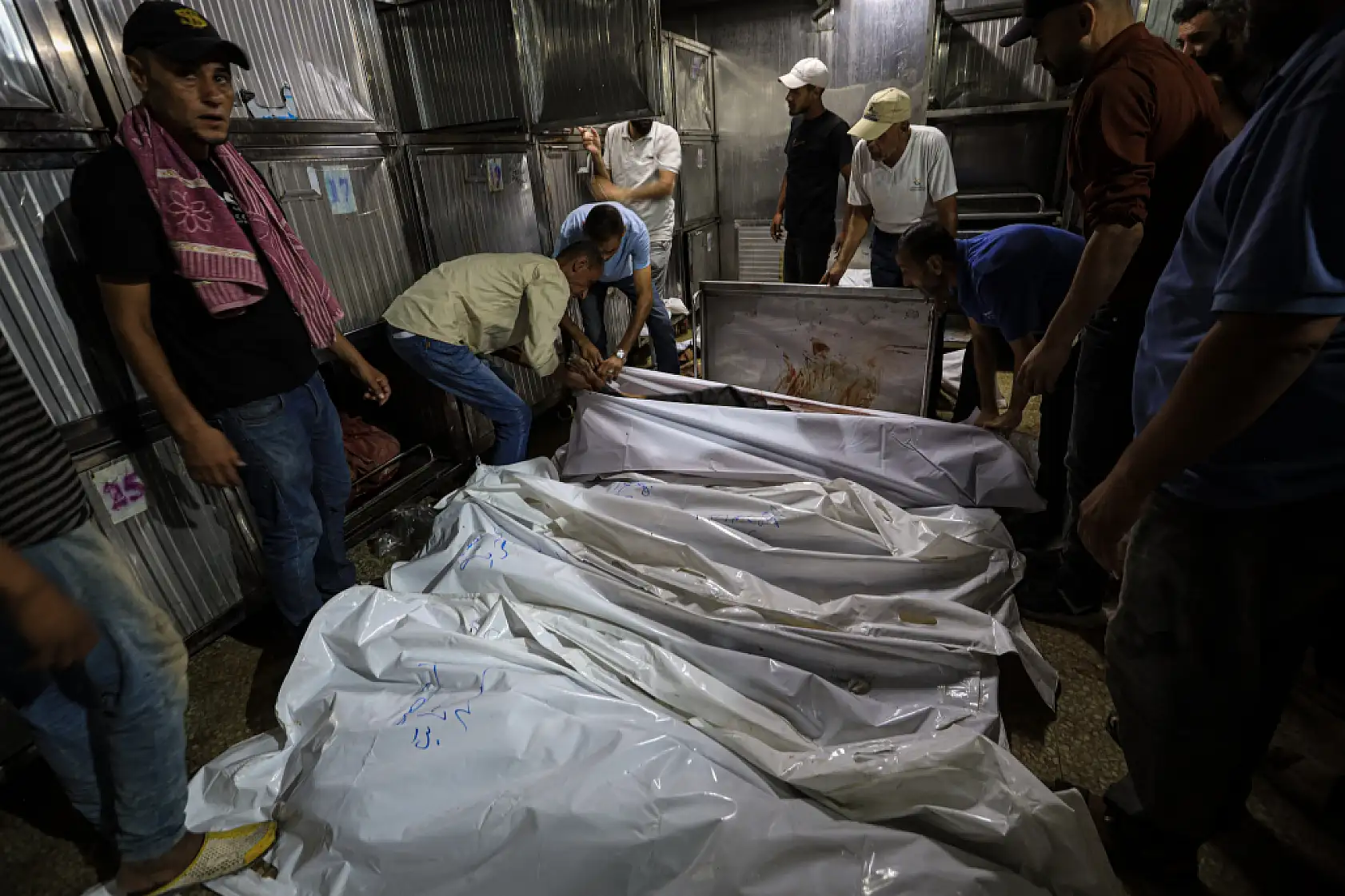 Aralarında çocukların da bulunduğu çok sayıda kişi hayatını haybetti