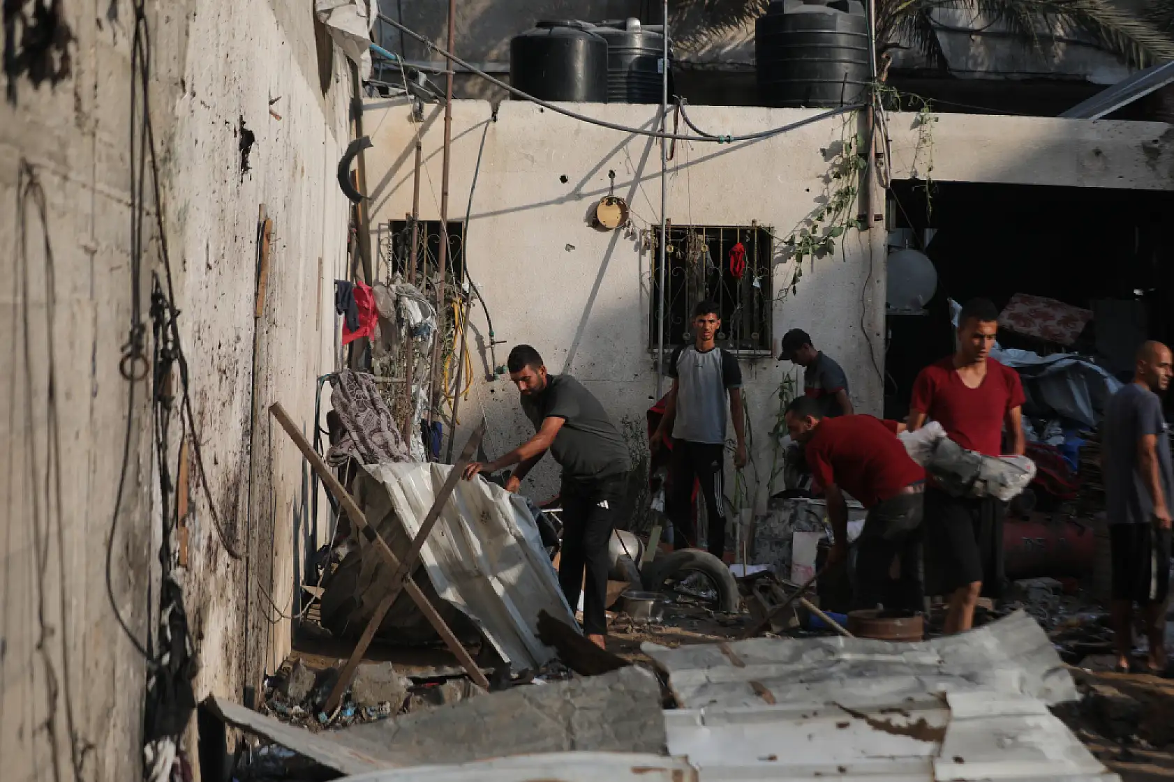 Gazze'de yaşam mücadelesi sürüyor