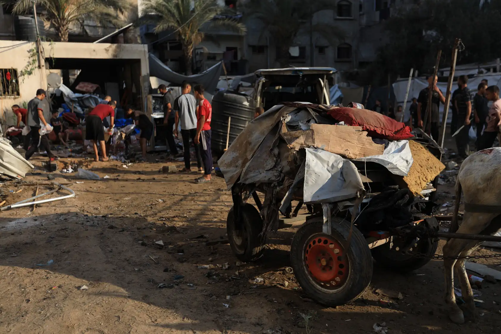 Gazze'de yaşam mücadelesi sürüyor