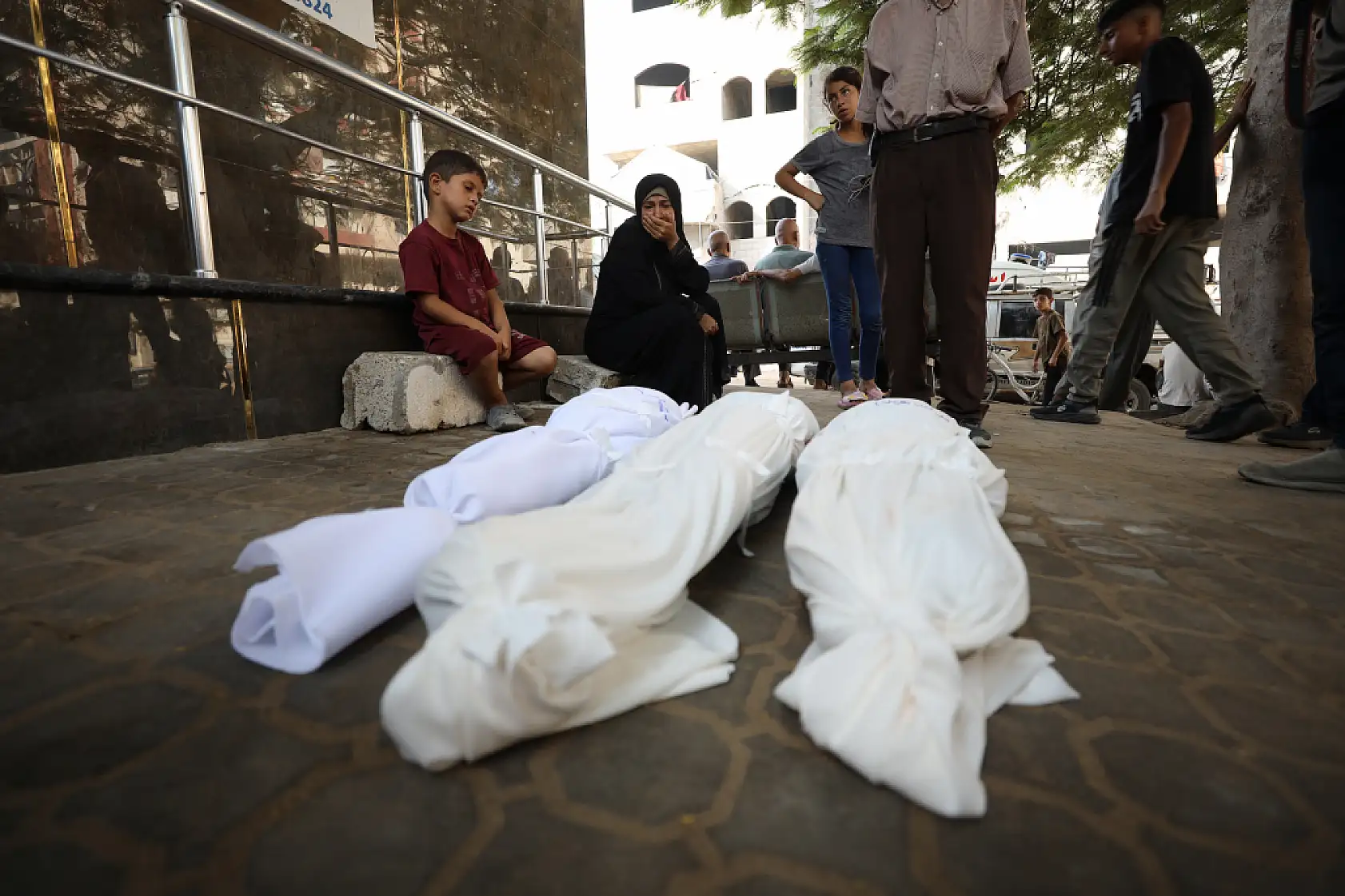 Gazze'de yıkım ve acı gün geçtikçe büyüyor