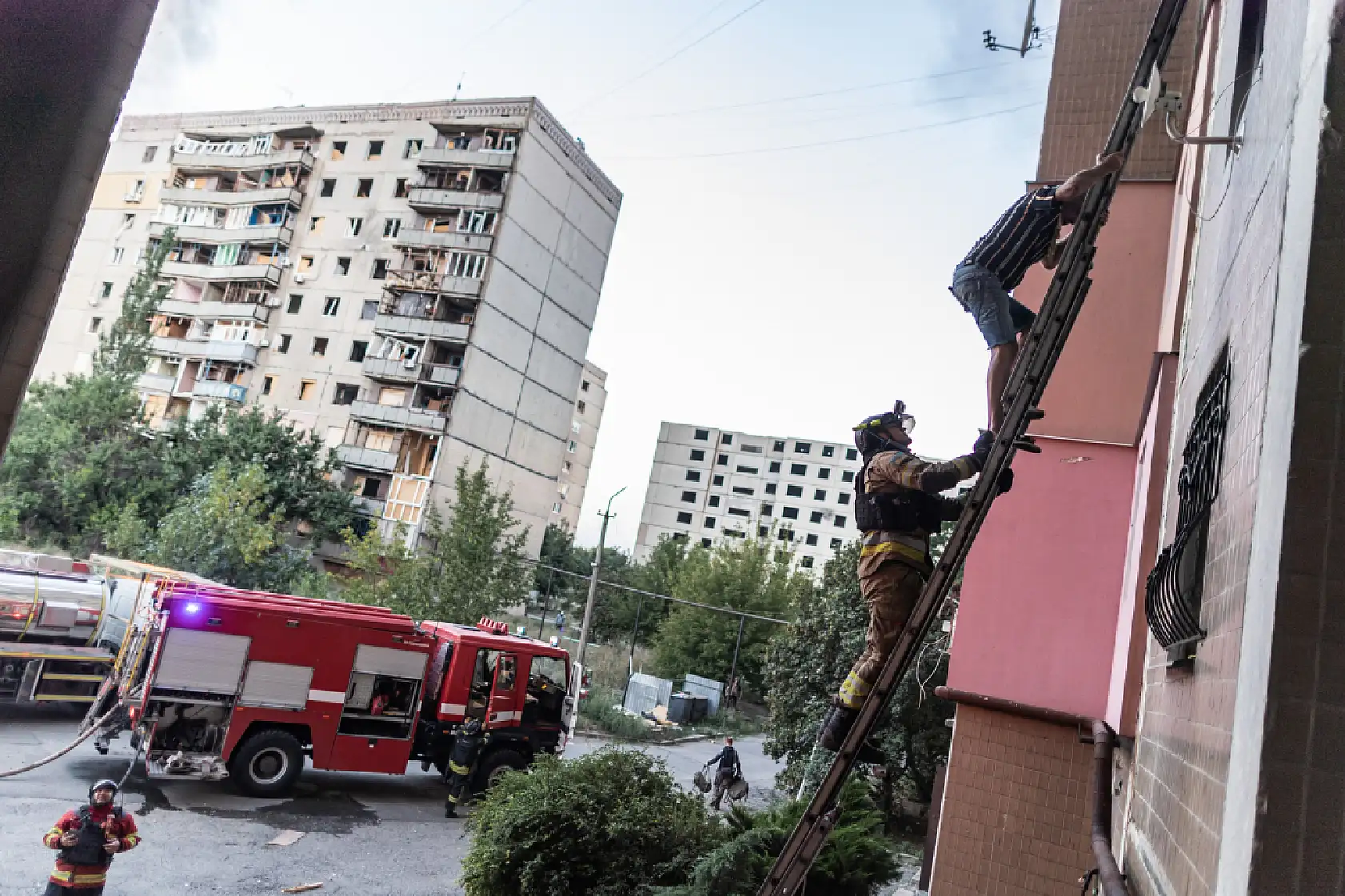 Rusya'dan Kostiantynivka'ya saldırı: Yerleşim alanında hasar meydana geldi