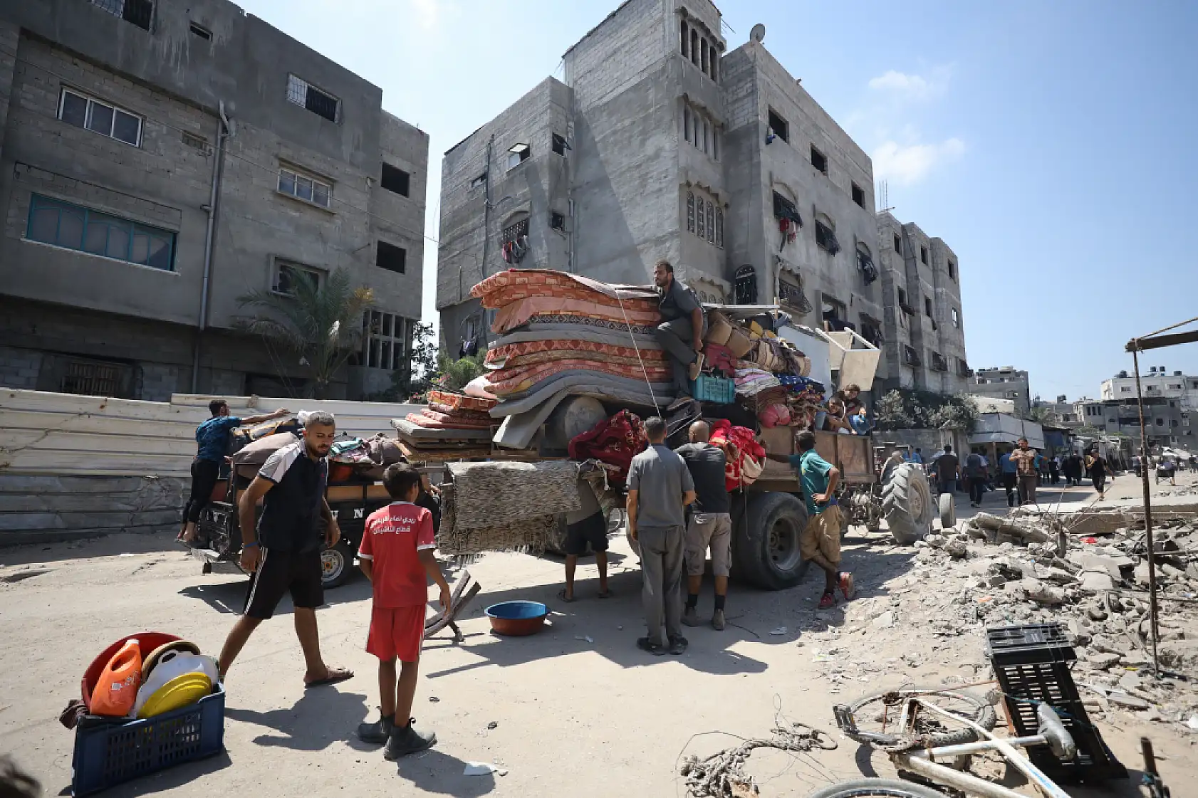 Filistinliler güvenli bölgelere göç ediyor