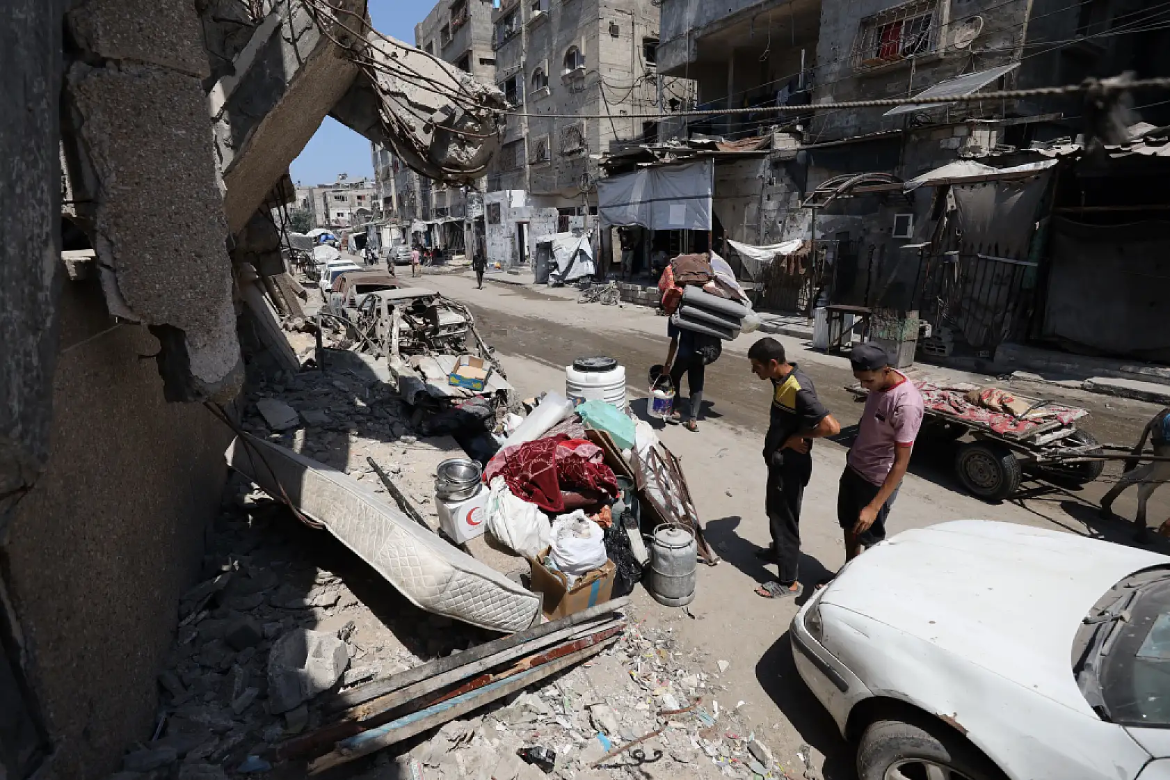 Filistinliler güvenli bölgelere göç ediyor