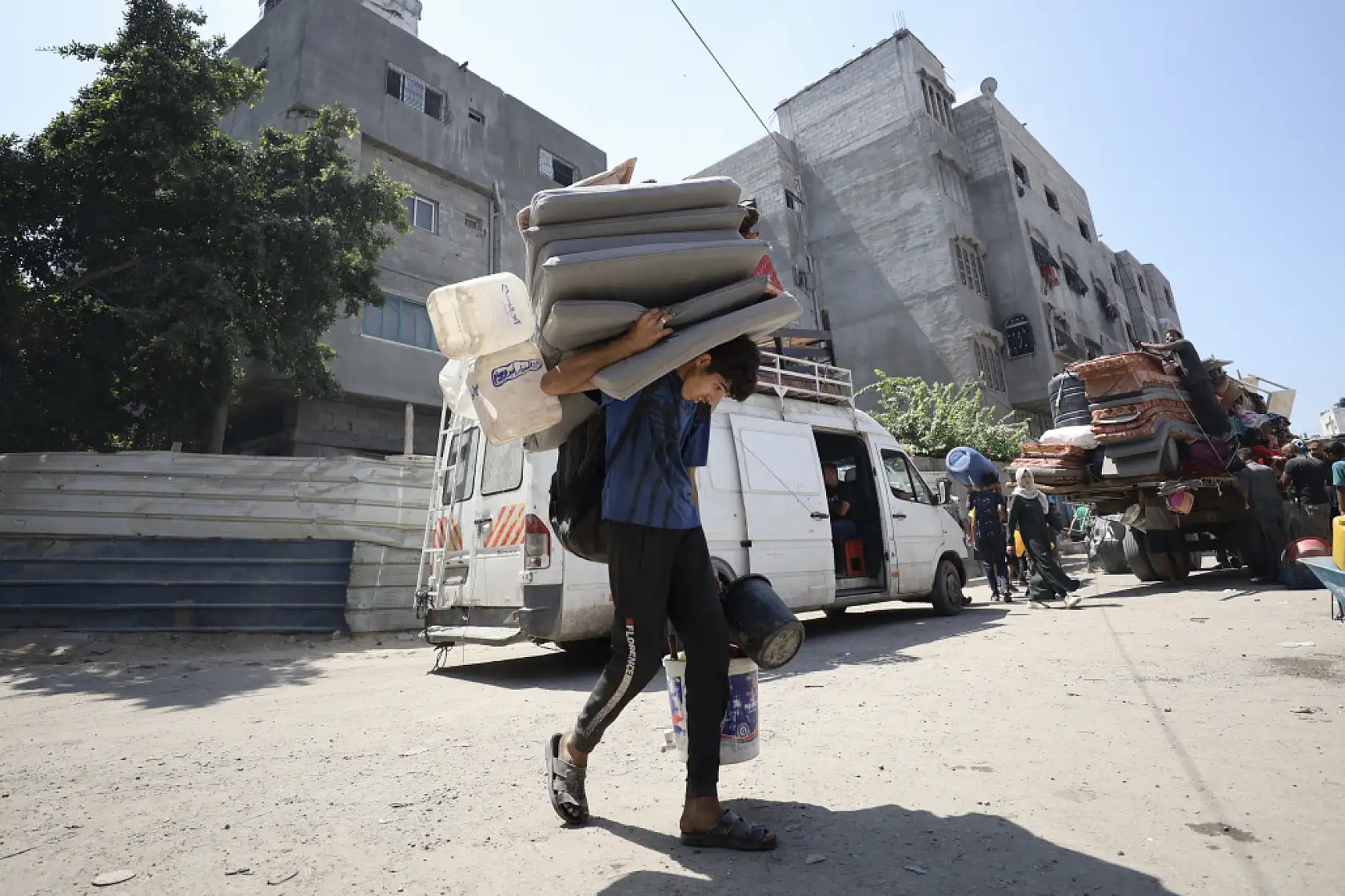 Filistinliler güvenli bölgelere göç ediyor