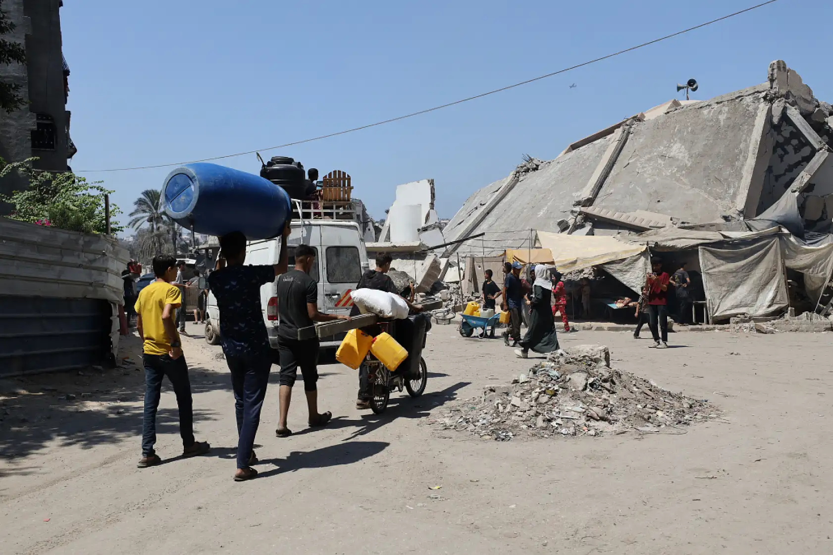 Filistinliler güvenli bölgelere göç ediyor