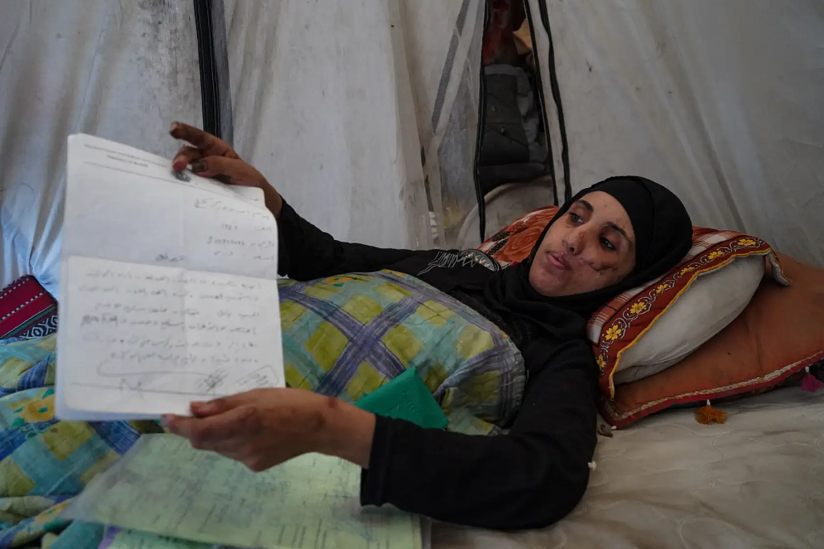 Saldırıların hedefi olan aile, yaşam mücadelesi veriyor