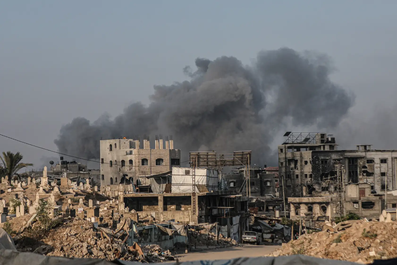 Gazze'de zulüm devam ediyor