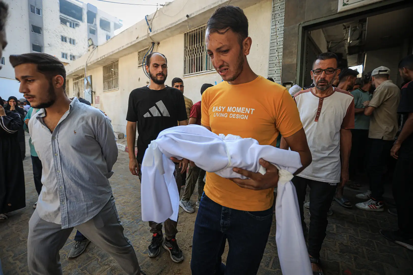 Gazze'ye yönelik saldırılar devam ediyor