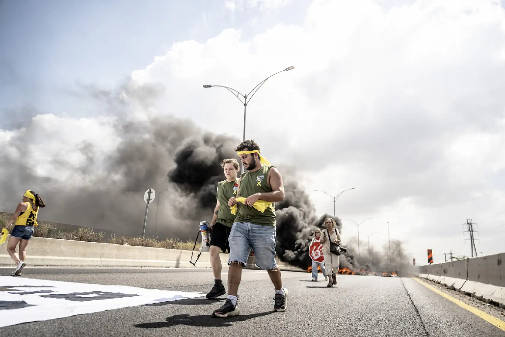 Tel Aviv'de rehineler için protestolar sürüyor