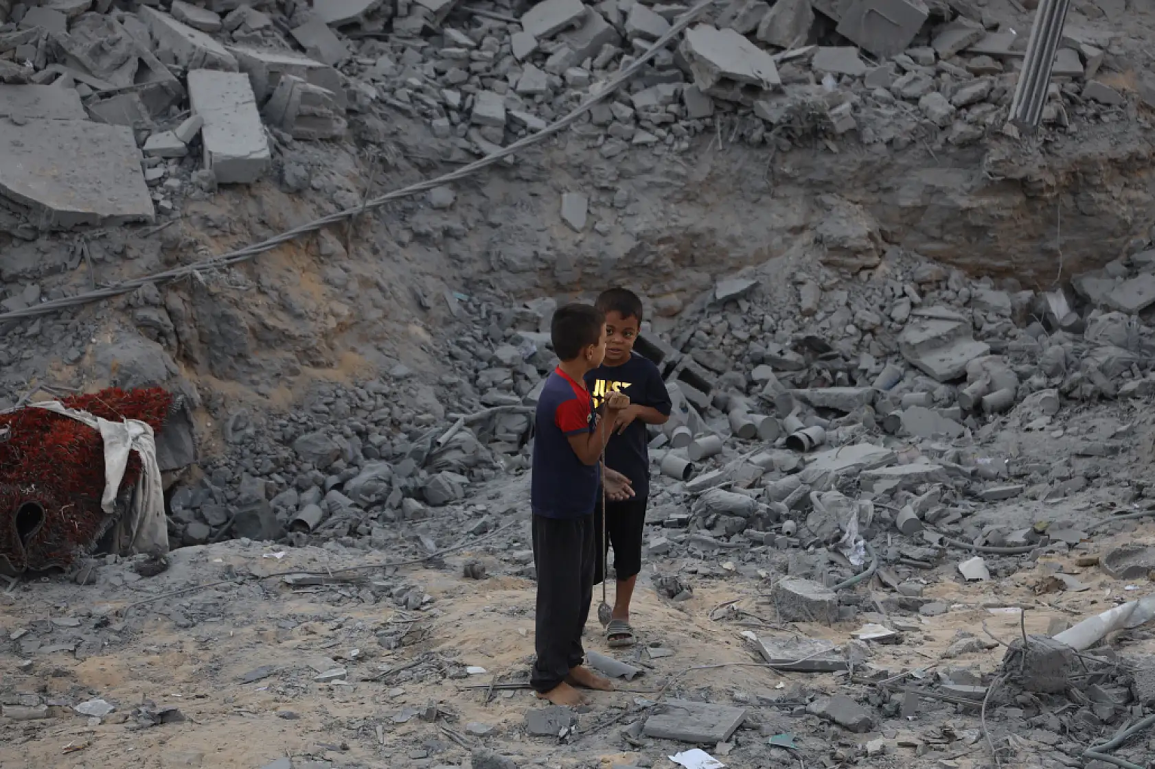 Gazze'de zulüm devam ediyor