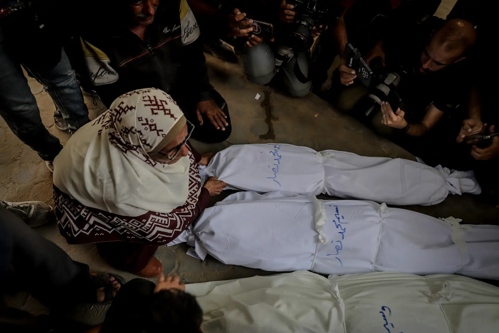 Katliam ve soykırım devam ediyor!