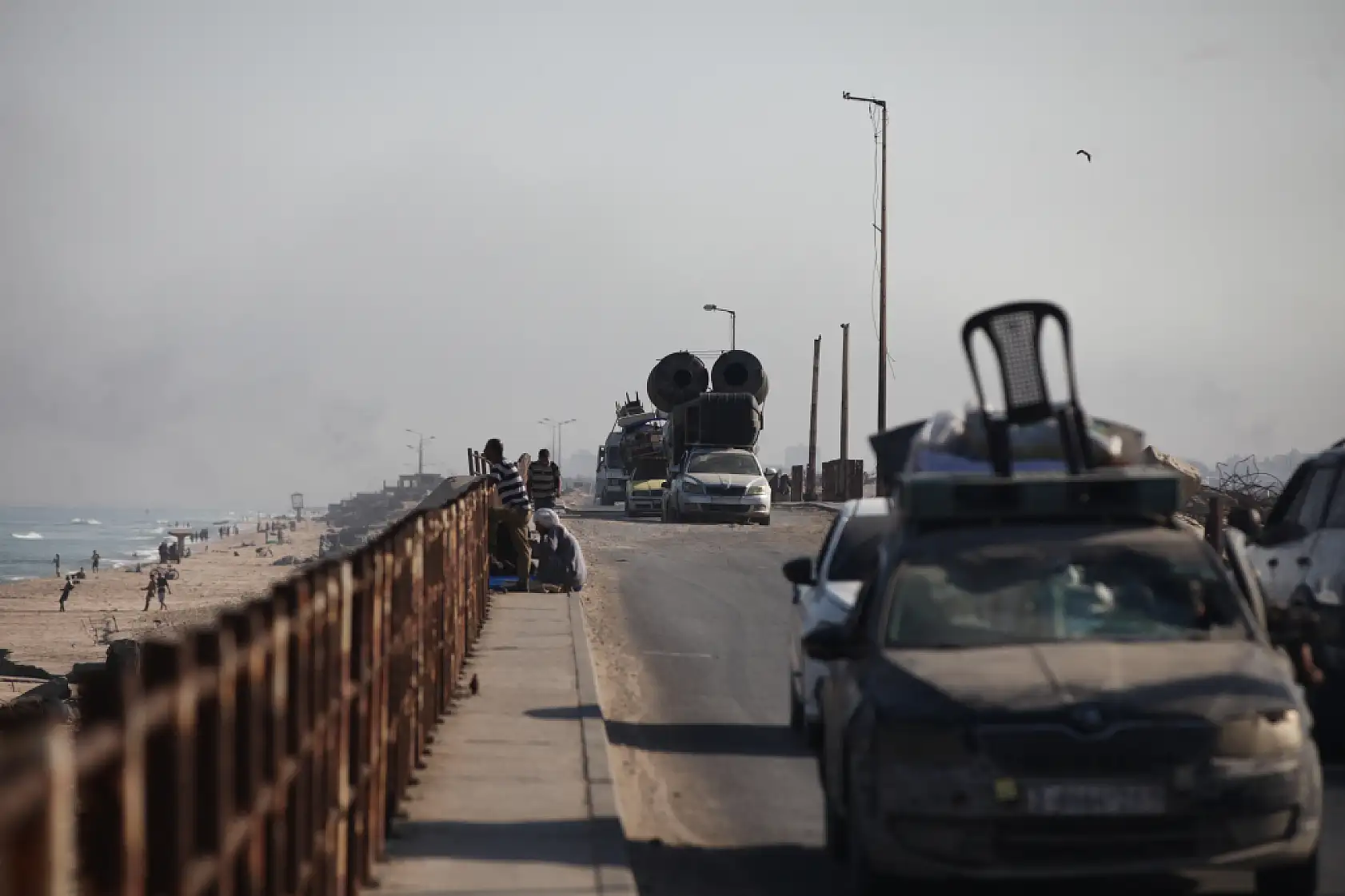 Gazze'nin kuzeyindeki zorunlu göç sürüyor