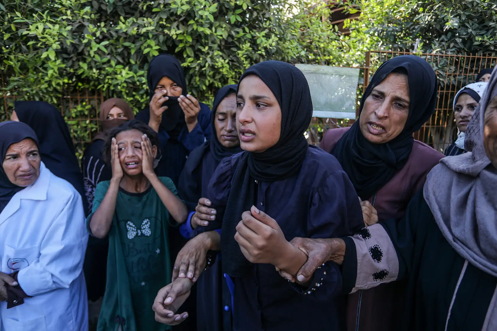 Gazze'de zulüm devam ediyor