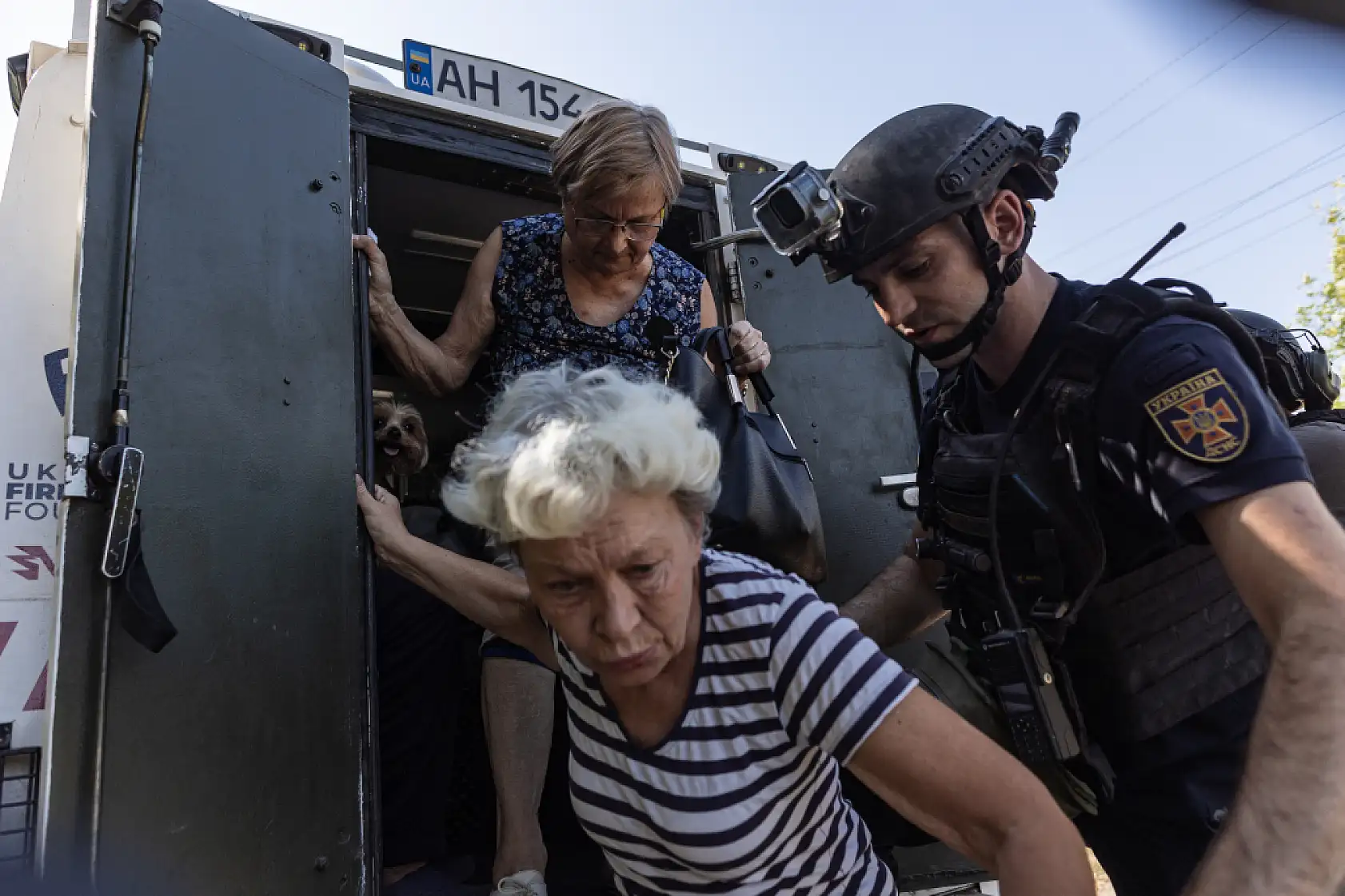 Ukrayna'da siviller tahliye ediliyor