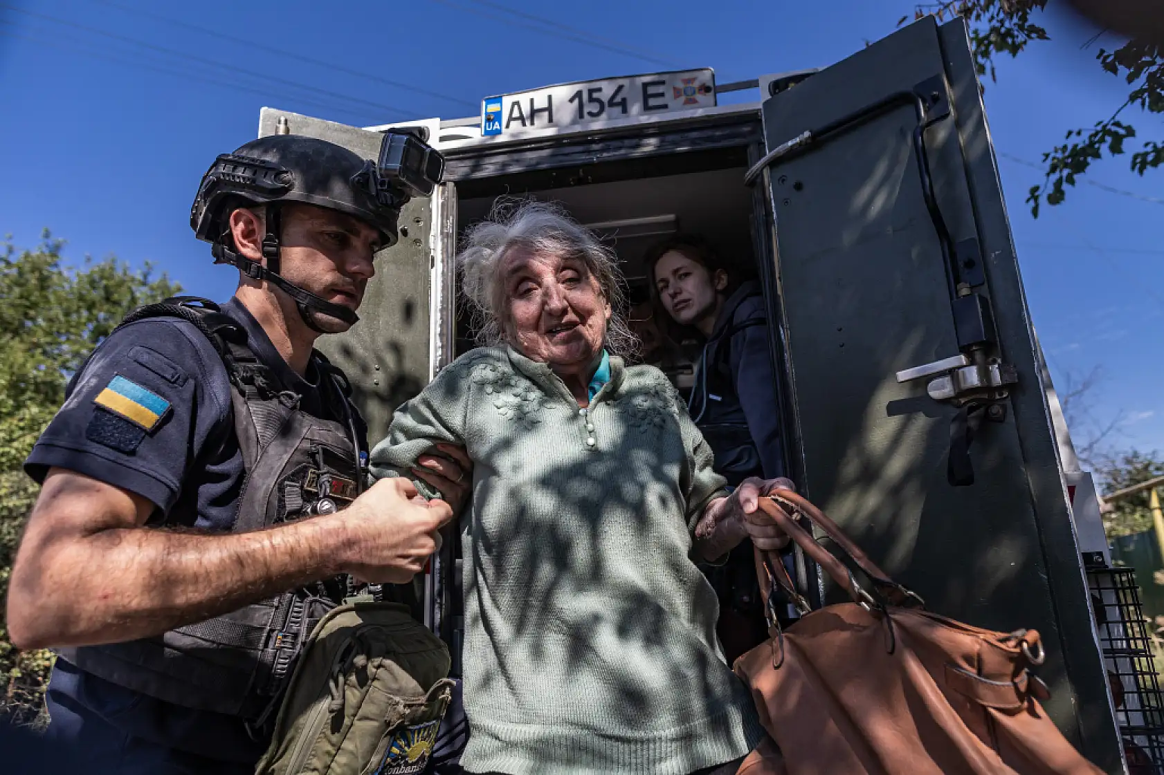 Ukrayna'da siviller tahliye ediliyor