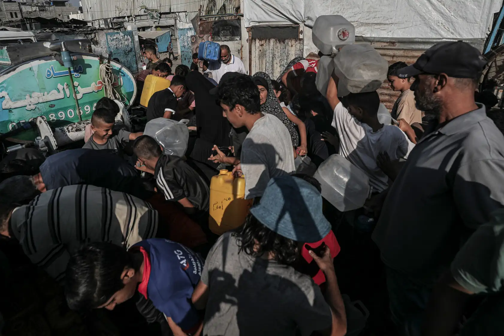 Gazze halkı suya muhtaç: Kriz derinleşiyor