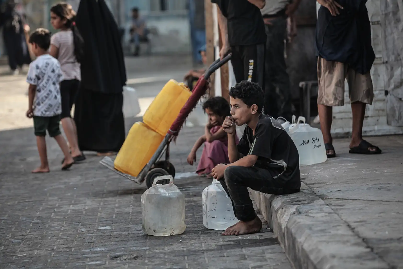 Gazze halkı suya muhtaç: Kriz derinleşiyor