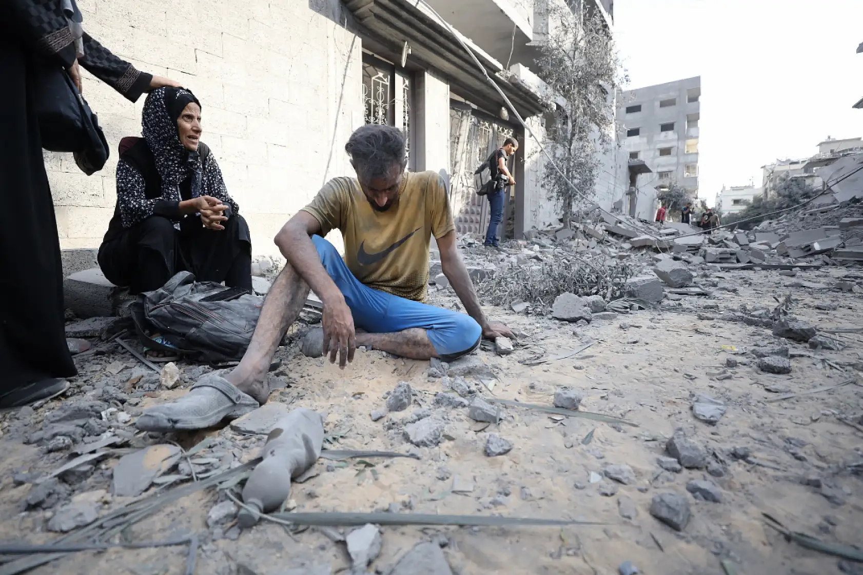 Gazze'de saldırılar sürüyor