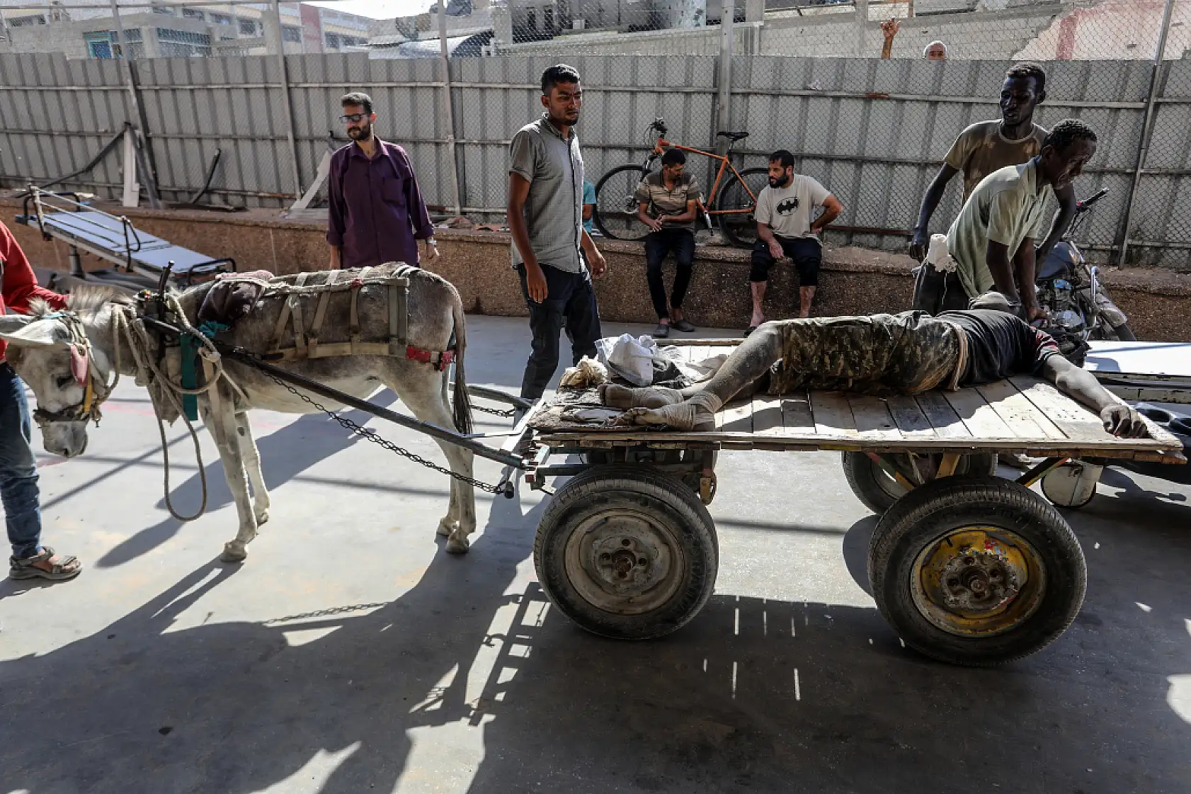 Gazze'de saldırılar sürüyor