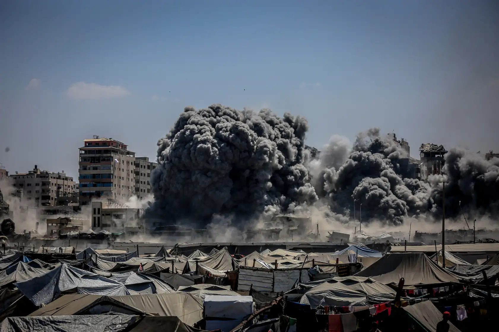 Gazze'deki 'Harmony Kulesi' bombalandı