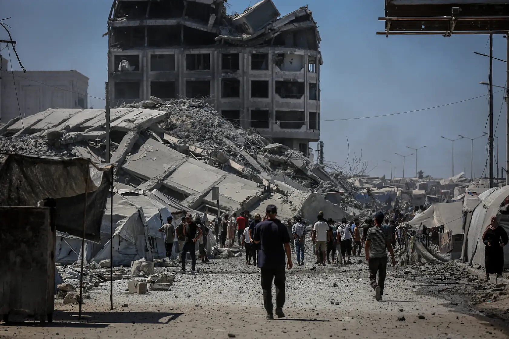 Gazze'deki 'Harmony Kulesi' bombalandı