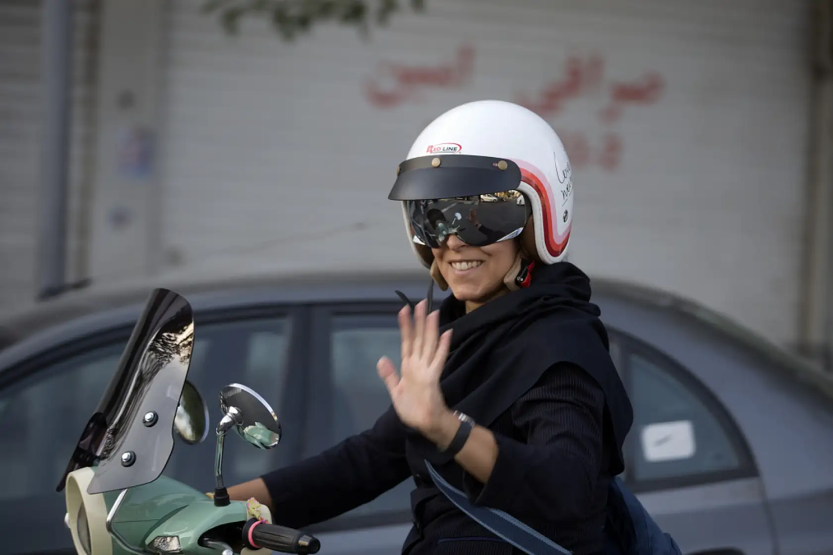 Kadınlar motosiklet kullanmak için mücadele ediyor: Ehliyet engeli kalkacak mı?