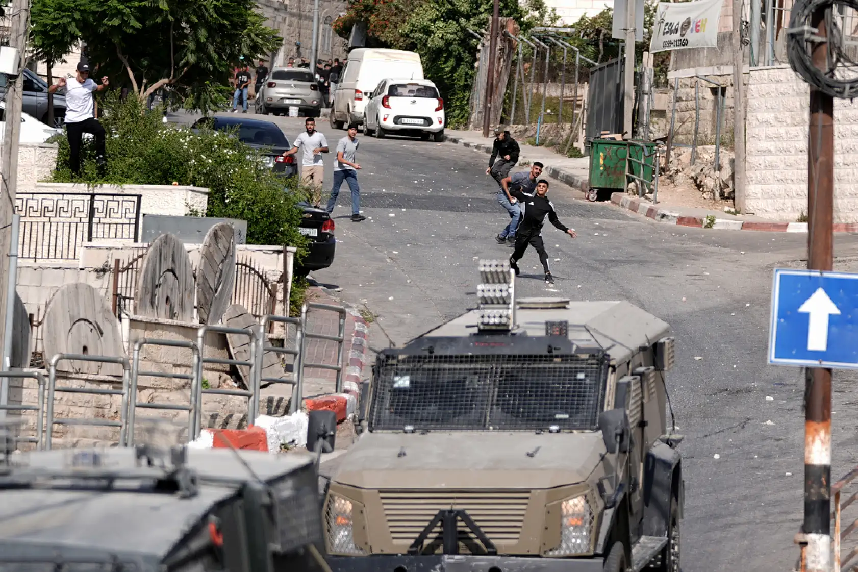 Soykırımcı İsrail ordusundan Ramallah'a baskın: Bir Filistinli gözaltına alındı