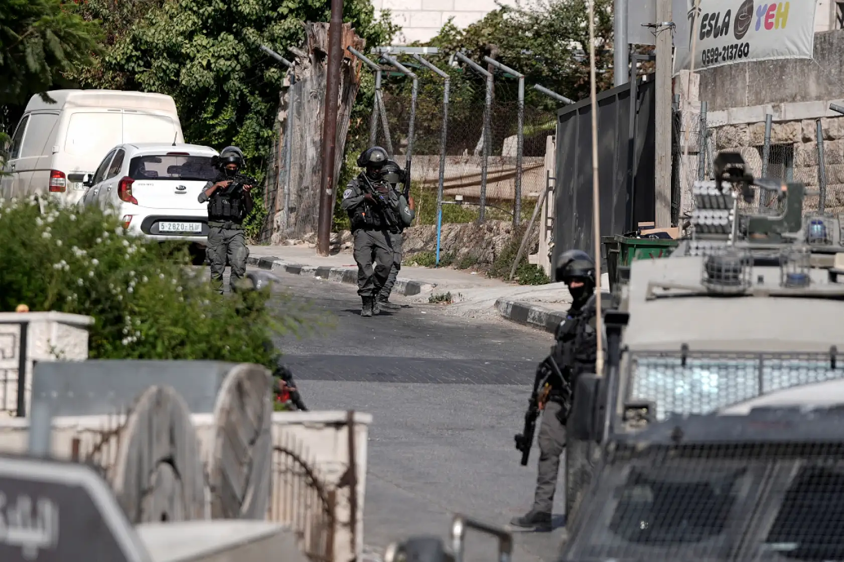 Soykırımcı İsrail ordusundan Ramallah'a baskın: Bir Filistinli gözaltına alındı