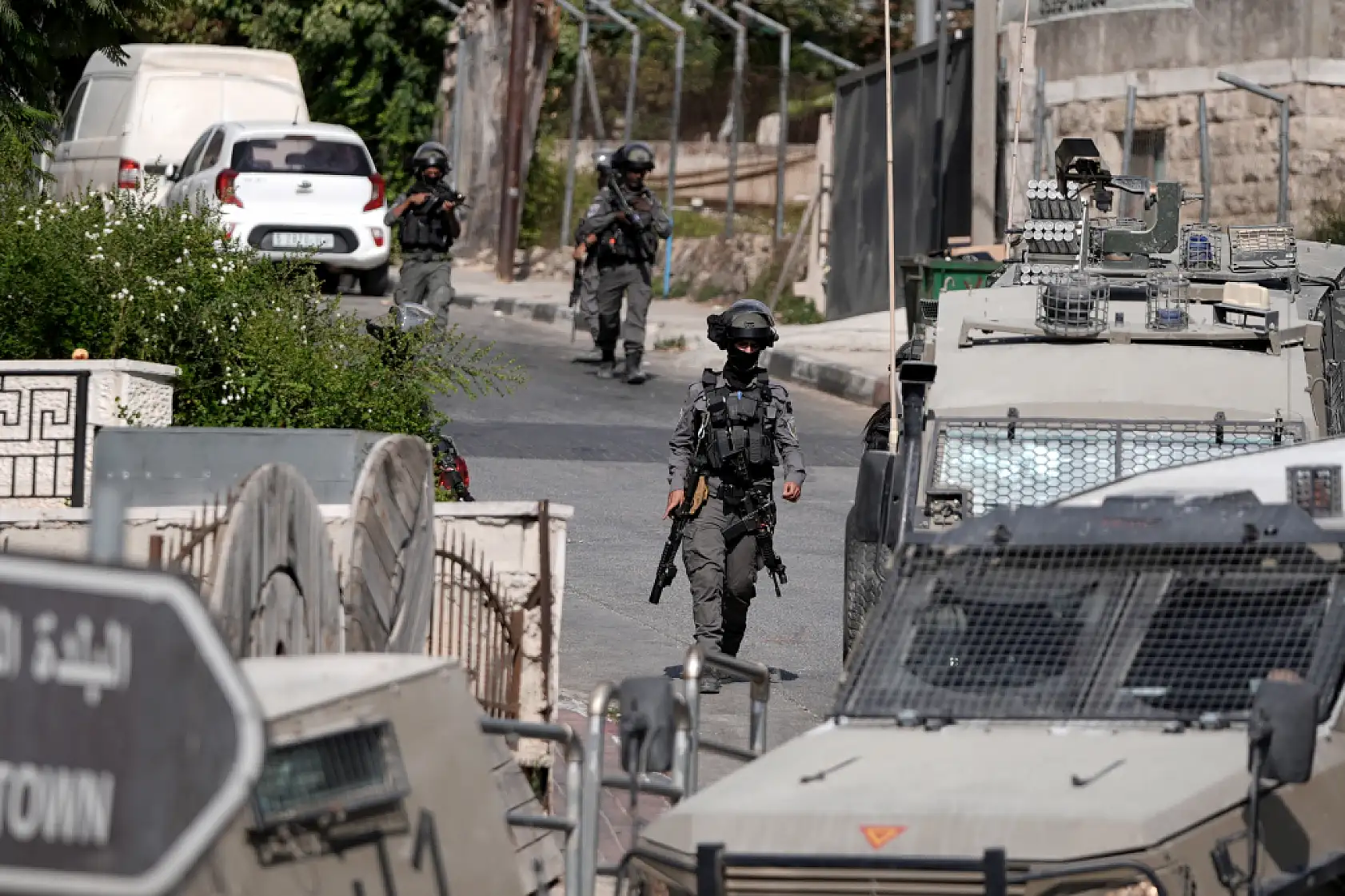 Soykırımcı İsrail ordusundan Ramallah'a baskın: Bir Filistinli gözaltına alındı