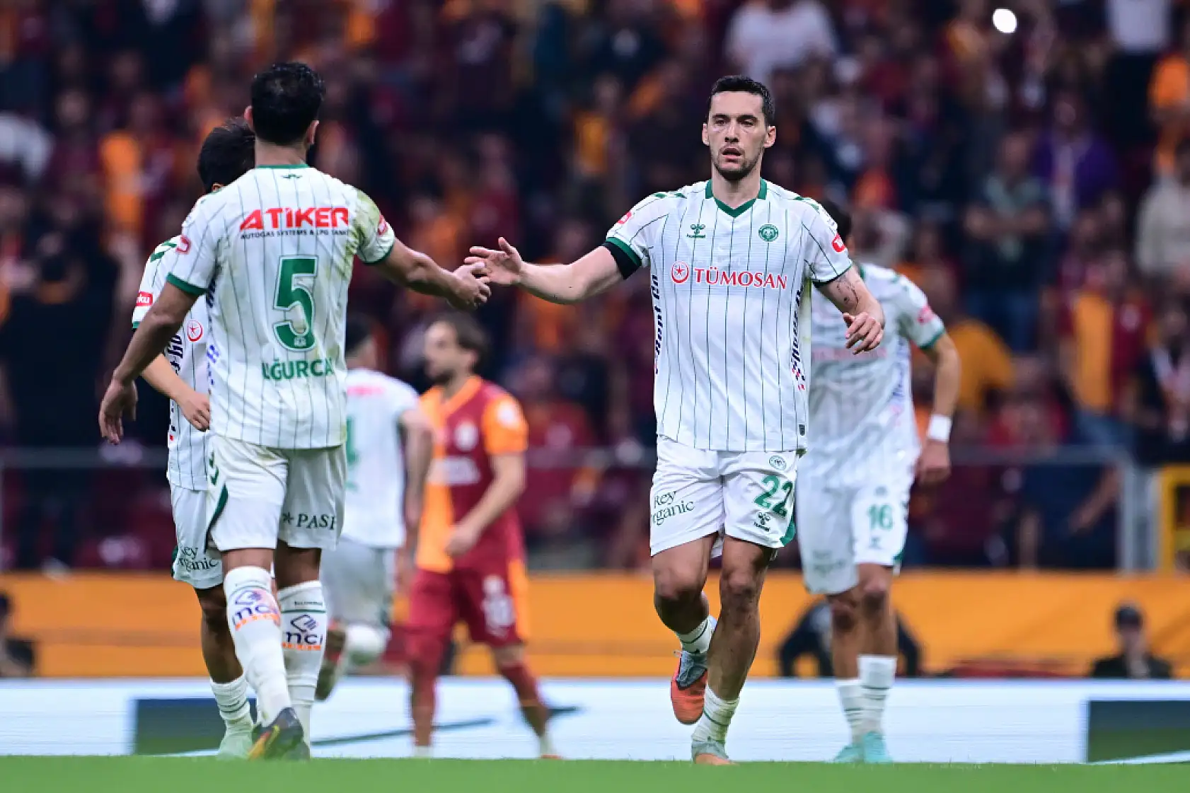 Konyaspor'un planı çöktü! Galatasaray nasıl kazandı, Konyaspor nerede kaybetti? İşte Okan Buruk'un maçı koparan gizli talimatı...