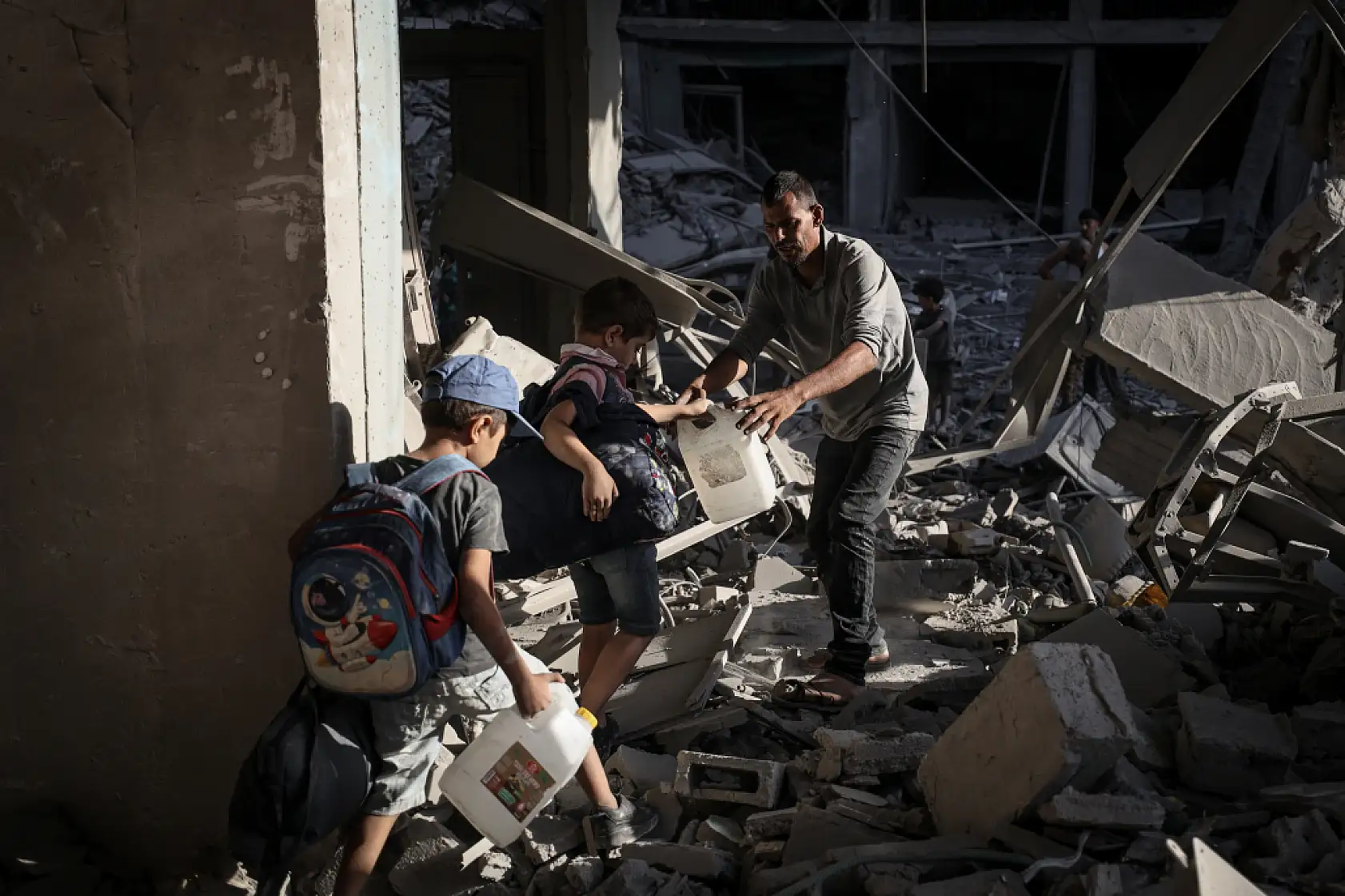 Gazze'ye yönelik saldırılar devam ediyor