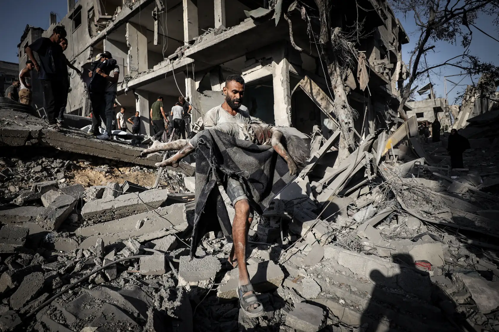 Gazze'ye yönelik saldırılar devam ediyor