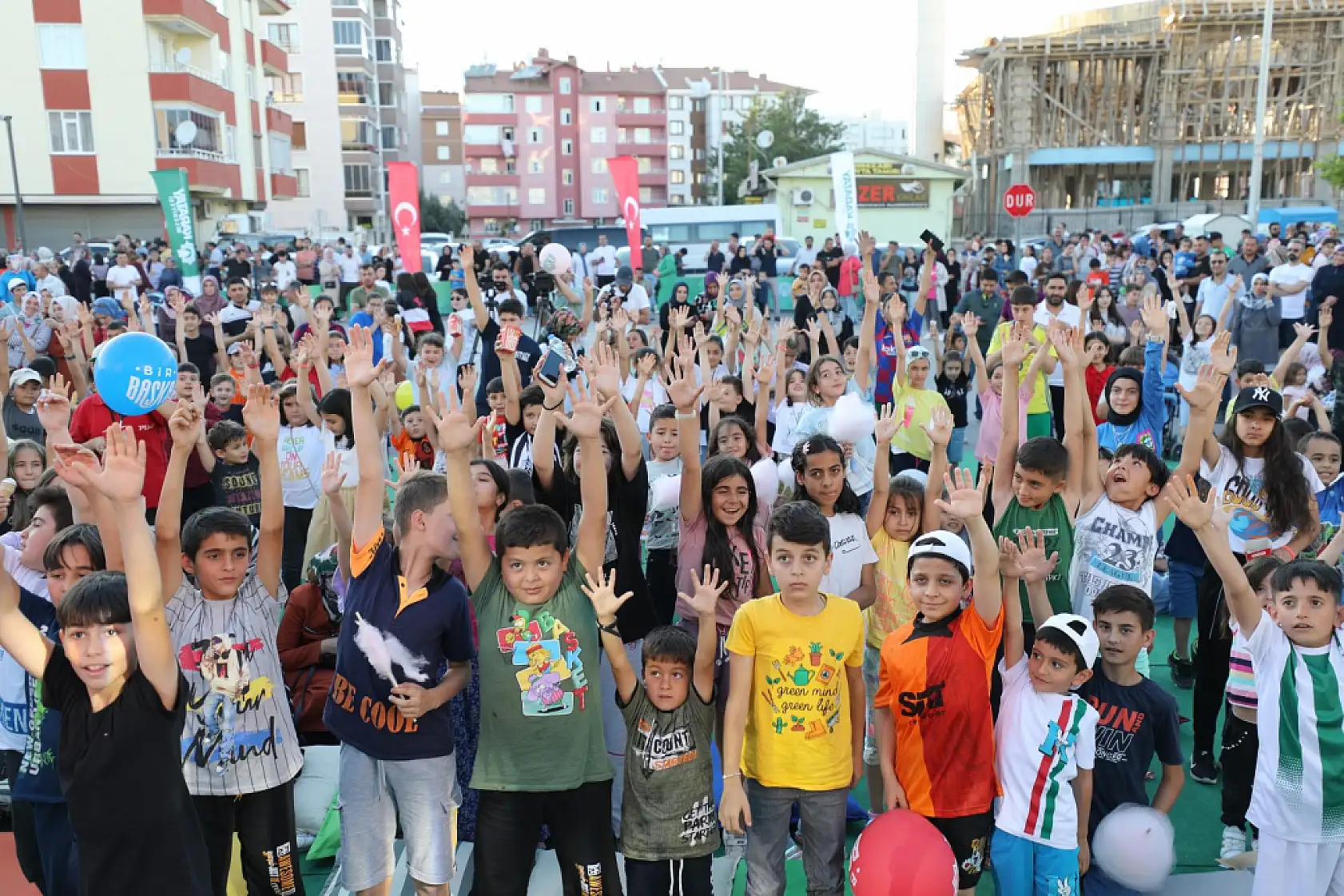 Karatay güzelliğine güzellik katıyor