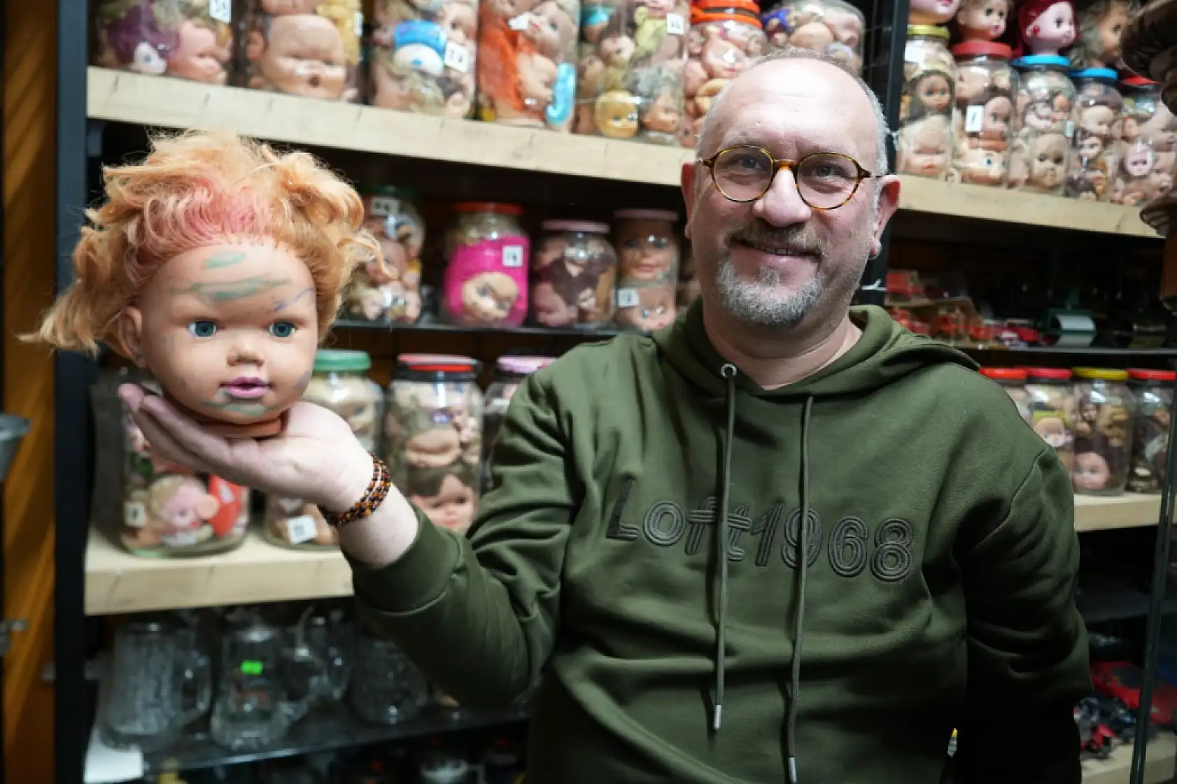 Kavanozlarda binlerce bebek kafası! 50 yıllık koleksiyon korku filmlerini aratmıyor