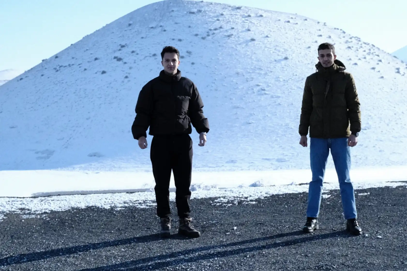 Konya'nın nazar boncuğu, beyaz gelinliğini giydi