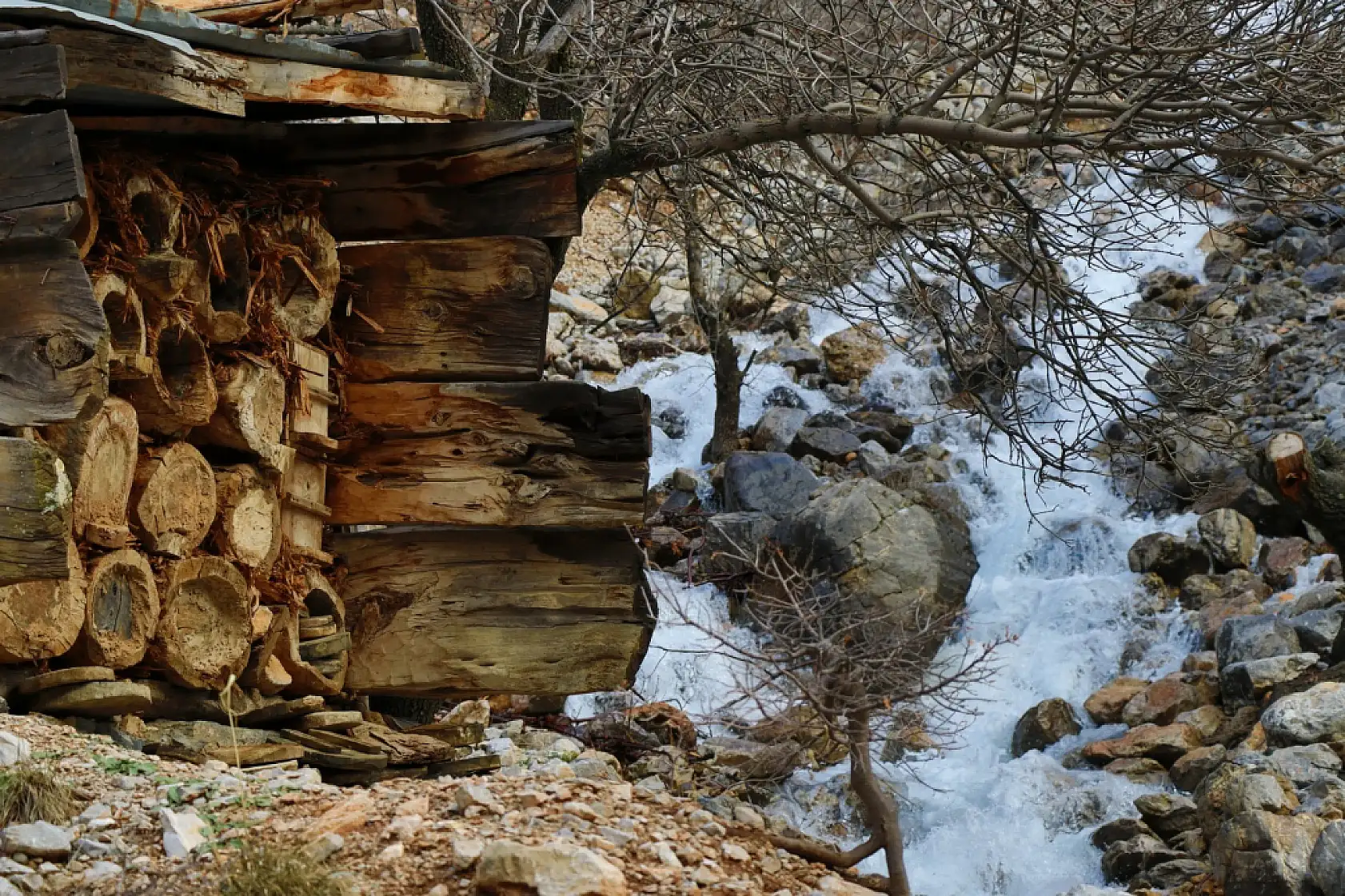 Konya'nın su hasretine eriyen kar suları merhem oldu