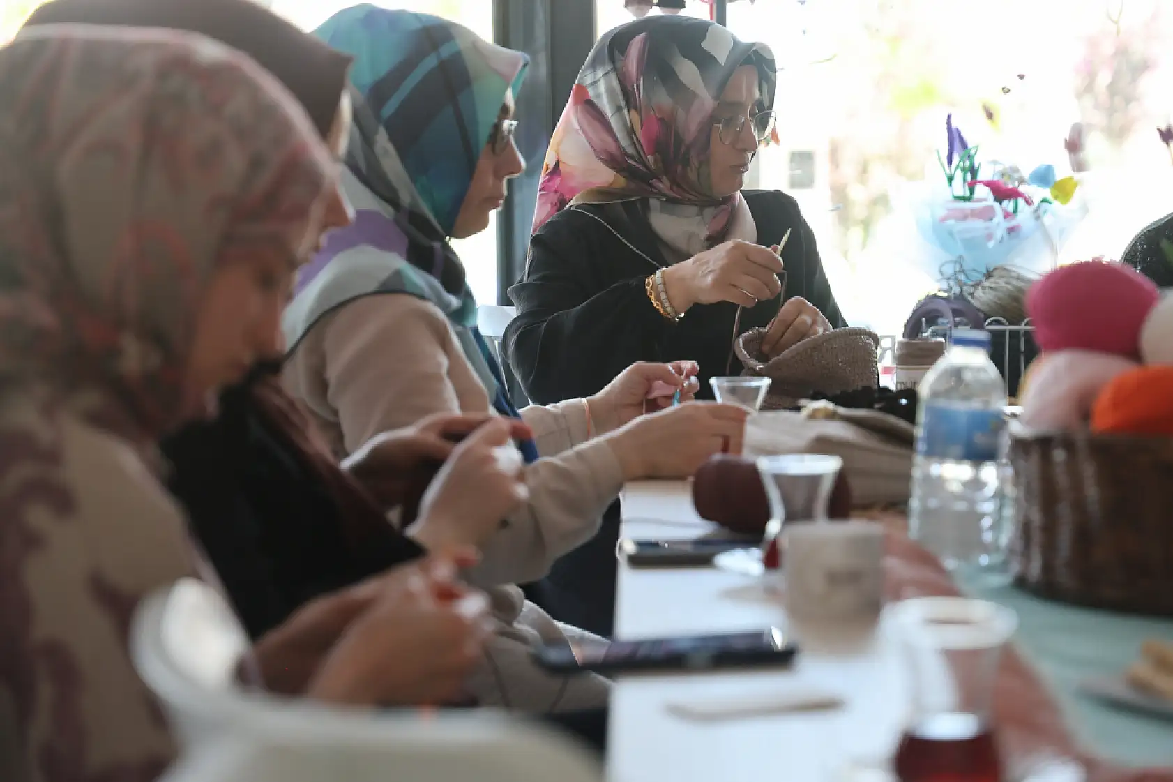 Konya'da el emeği ve sohbet aynı adreste buluştu!