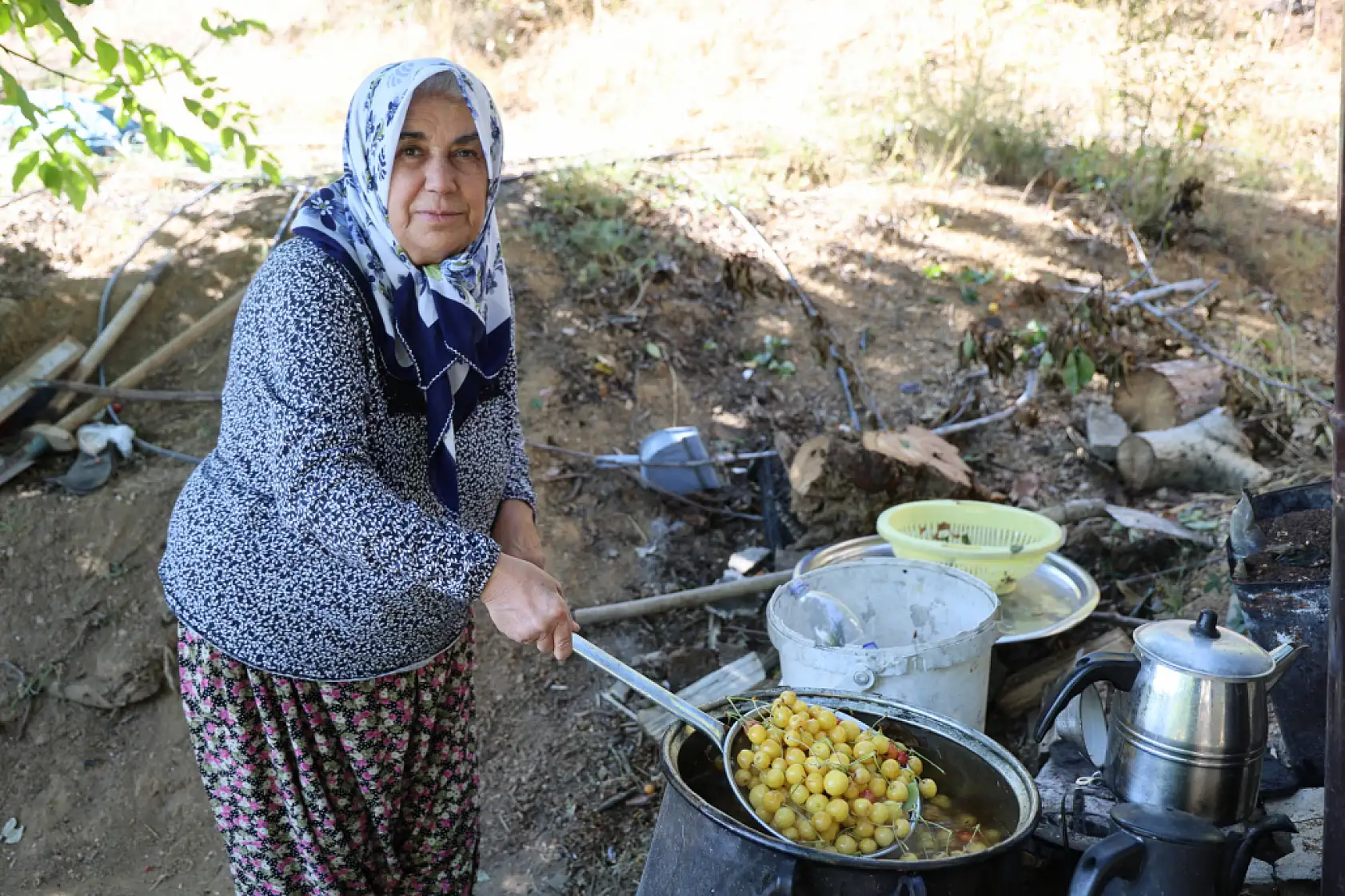 Dalında kaldı, çöpe gitmedi! Satılamayan kirazlar bakın nasıl değerlendi