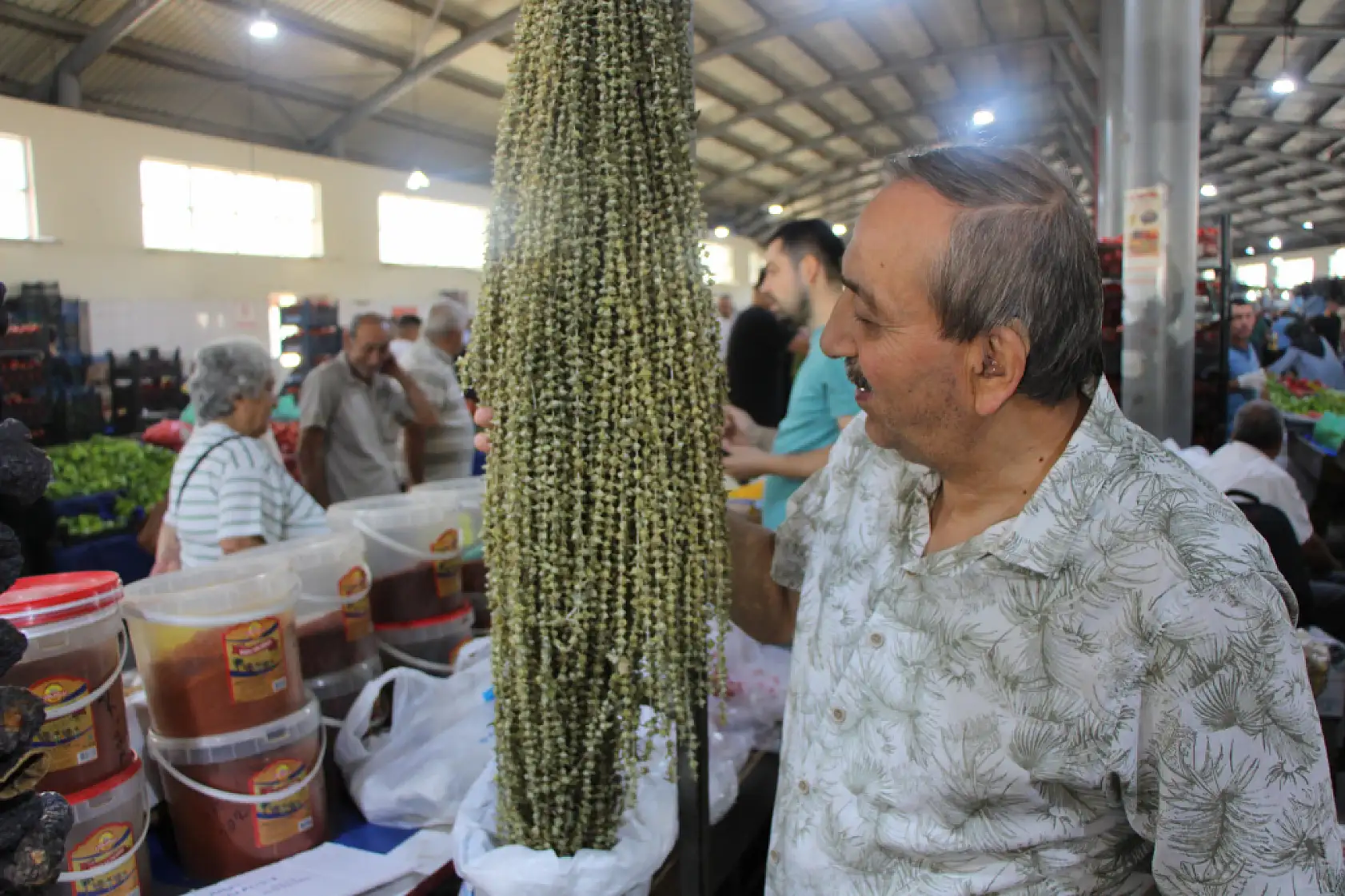 Konya düğün pilavının tadı kaçacak: Çiçek bamya cep yakıyor