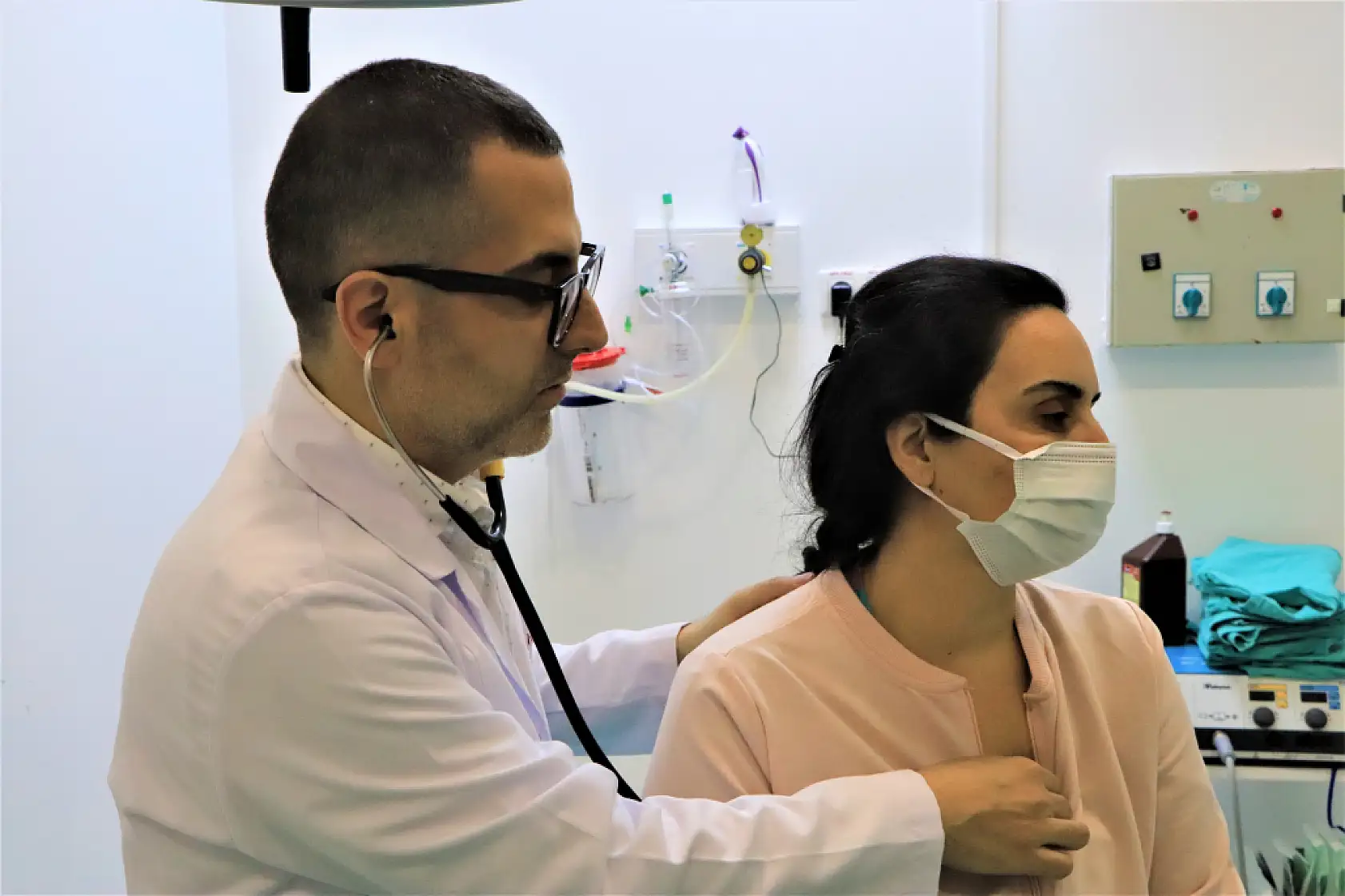 Kalp krizi riski 20'li yaşlara kadar indi! Büyük faktör sigara!