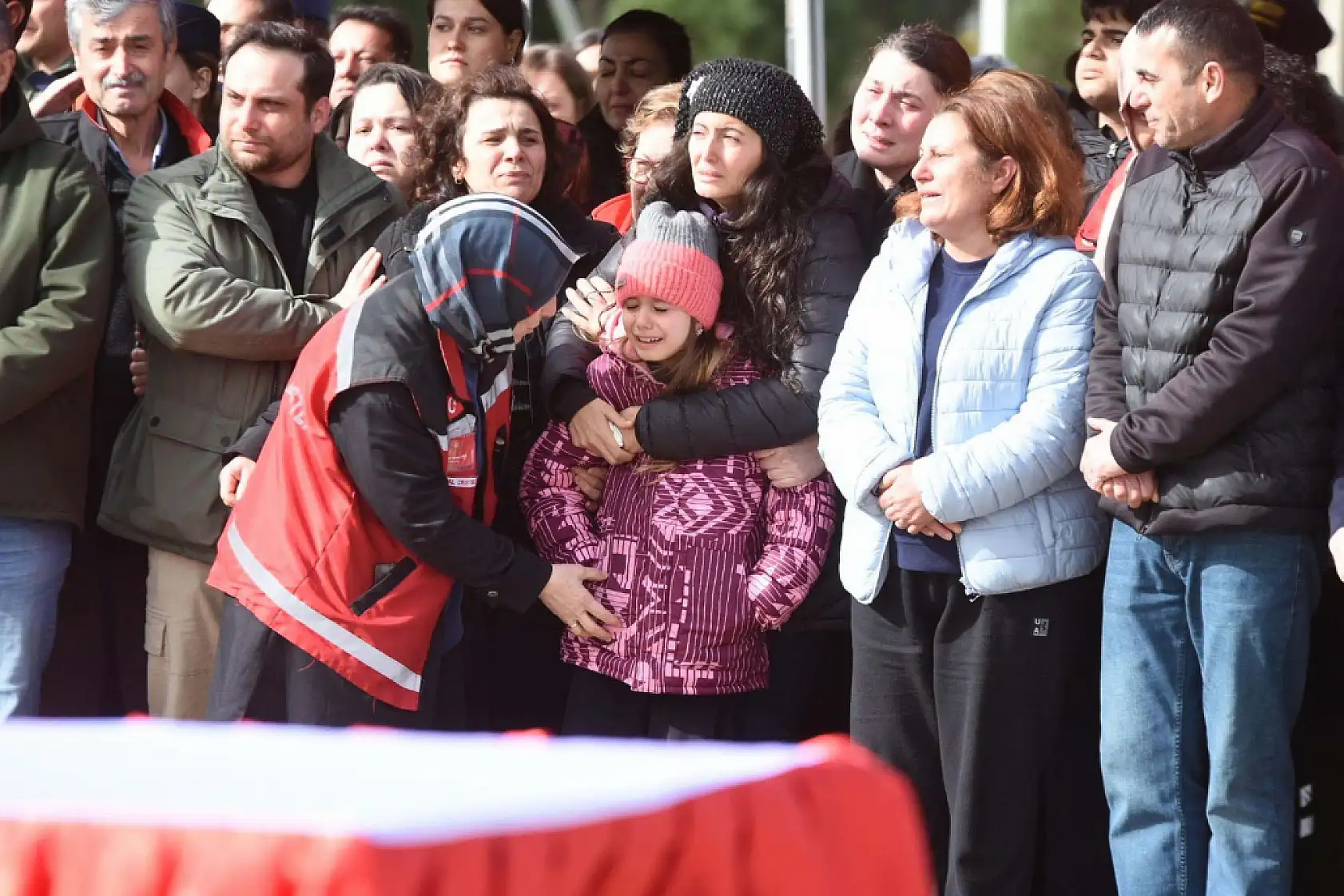 Konya'lı şehidin naaşı törenle İzmir'e uğurlandı