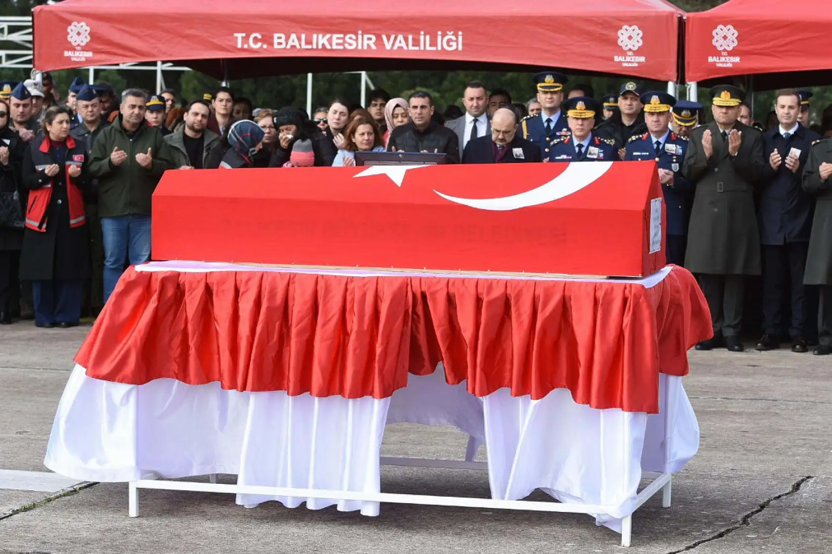 Konya'lı şehidin naaşı törenle İzmir'e uğurlandı