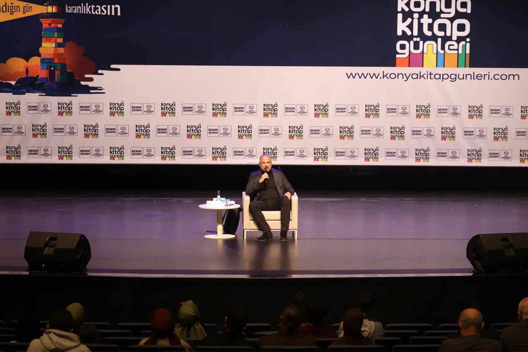 Konya'da kitap tutkunlarının beklediği günler başladı