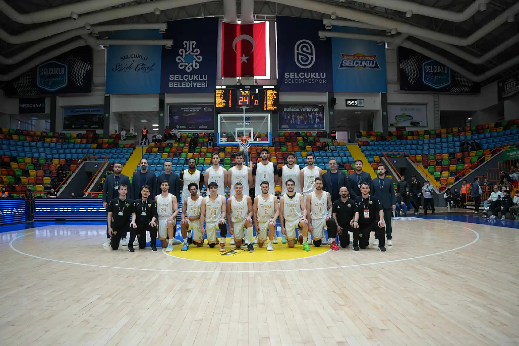 Konya'dan Fenerbahçe'ye bir galibiyet daha gelecek mi? Gözler play-off mücadelesinde