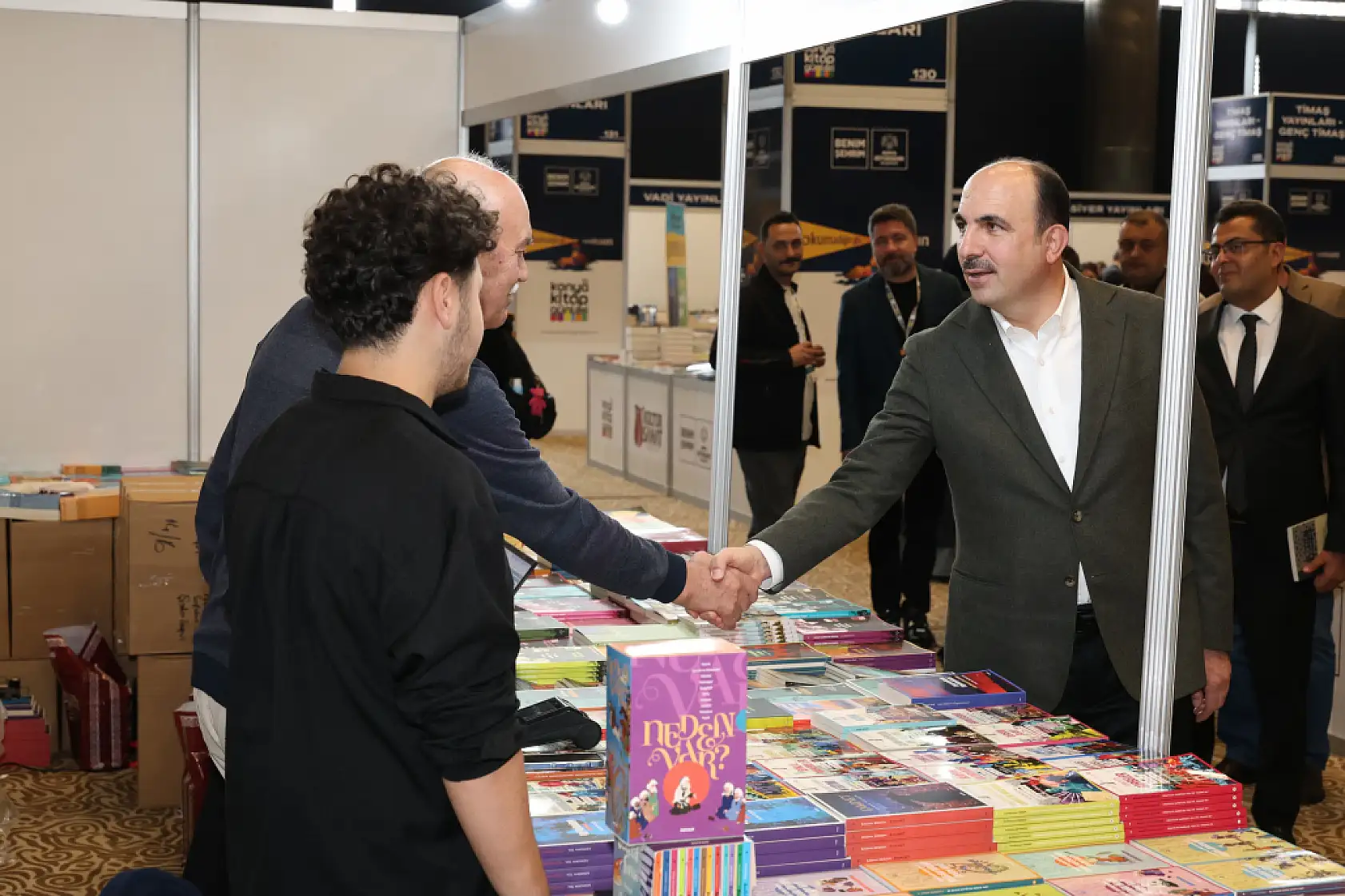 Konya'da kitap tutkunlarının beklediği günler başladı