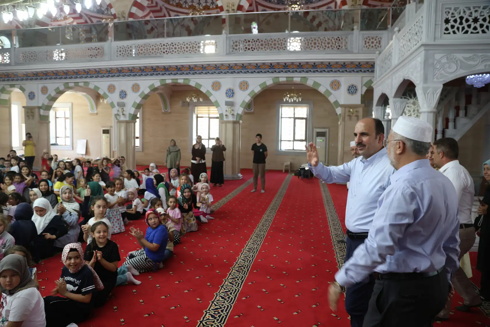 Konya'da camilerden yükselen çocuk sesleri umut oldu