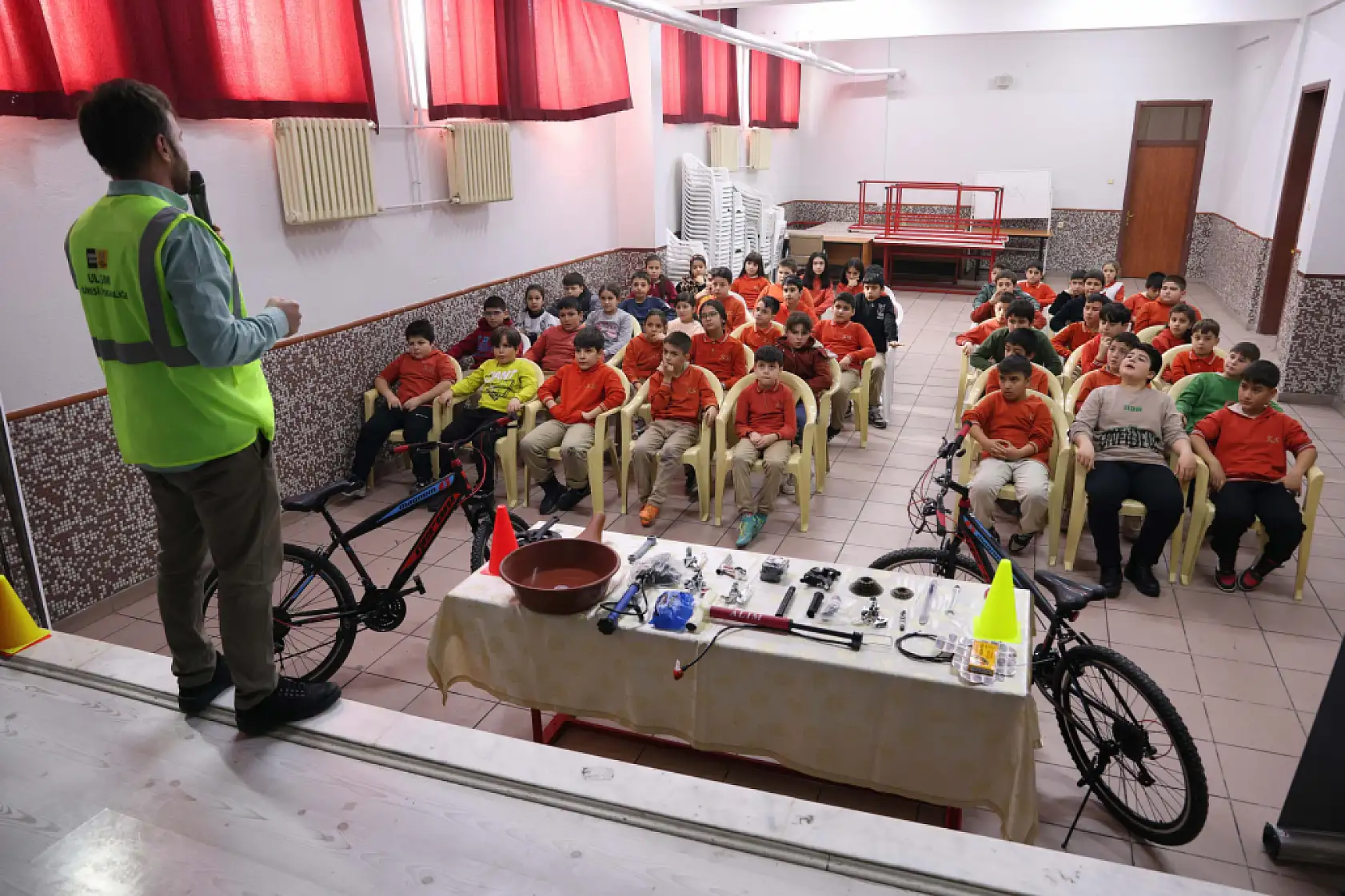 Pedal dostu Konya'da kış programı: Ücretsiz tamir aracı ve hediyeler yolda