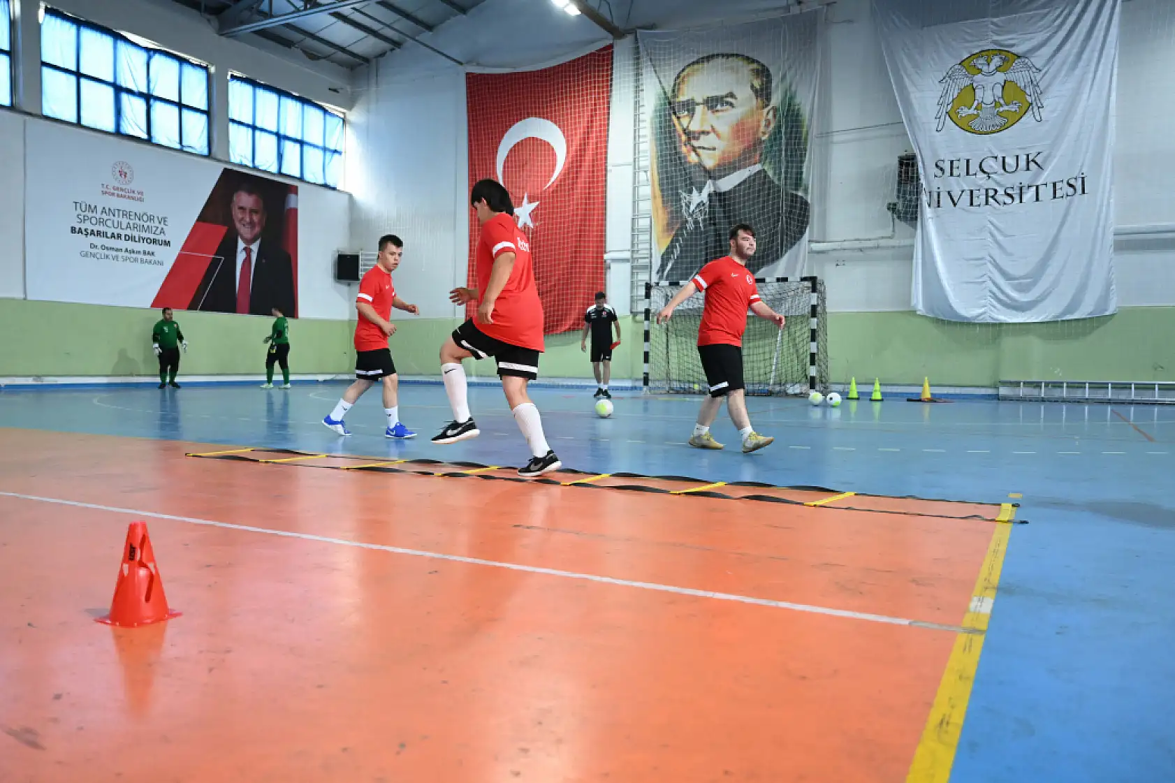Konya'da hazırlandılar, Amerika'ya tarih yazmaya gidiyorlar!