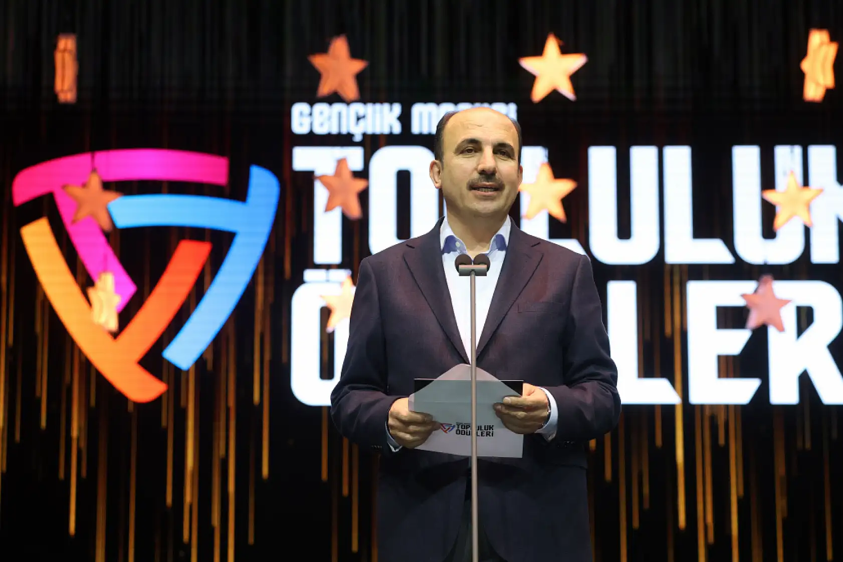 Konya'da gençliğin gecesi: 128 topluluk sahneye çıktı, ödüller sahiplerini buldu